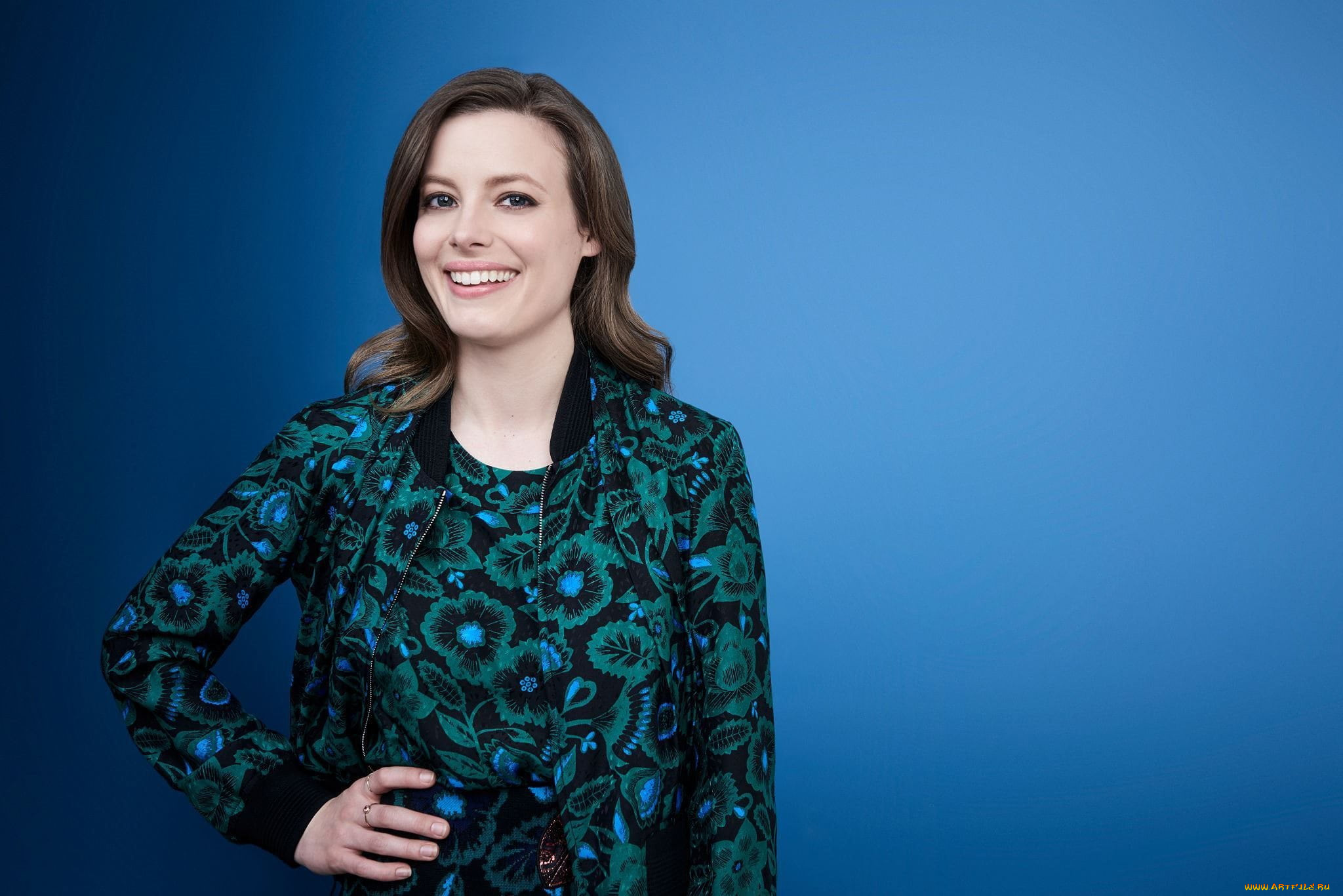 девушки, gillian, jacobs, tribeca, джиллиан, джейкобс, кинофестиваль, фильм, актриса