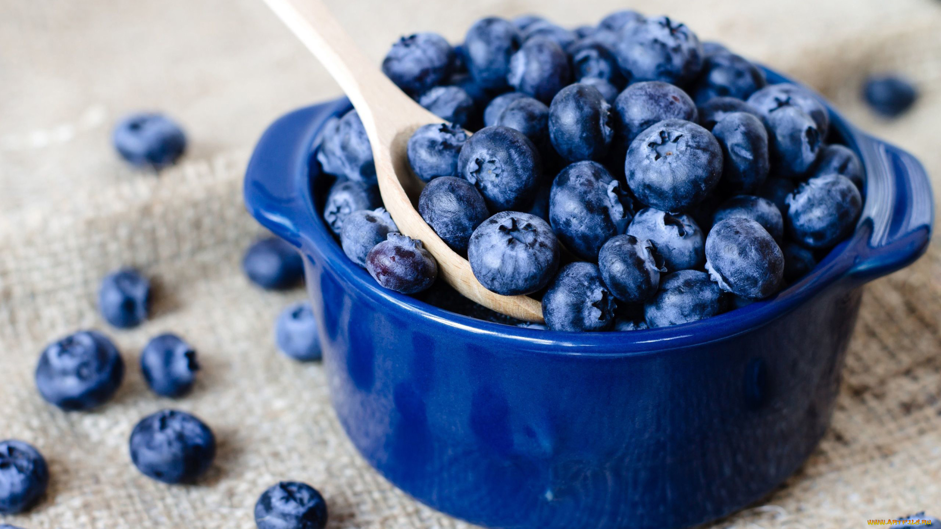 еда, голубика, , черника, ягоды, ложка, черника, миска
