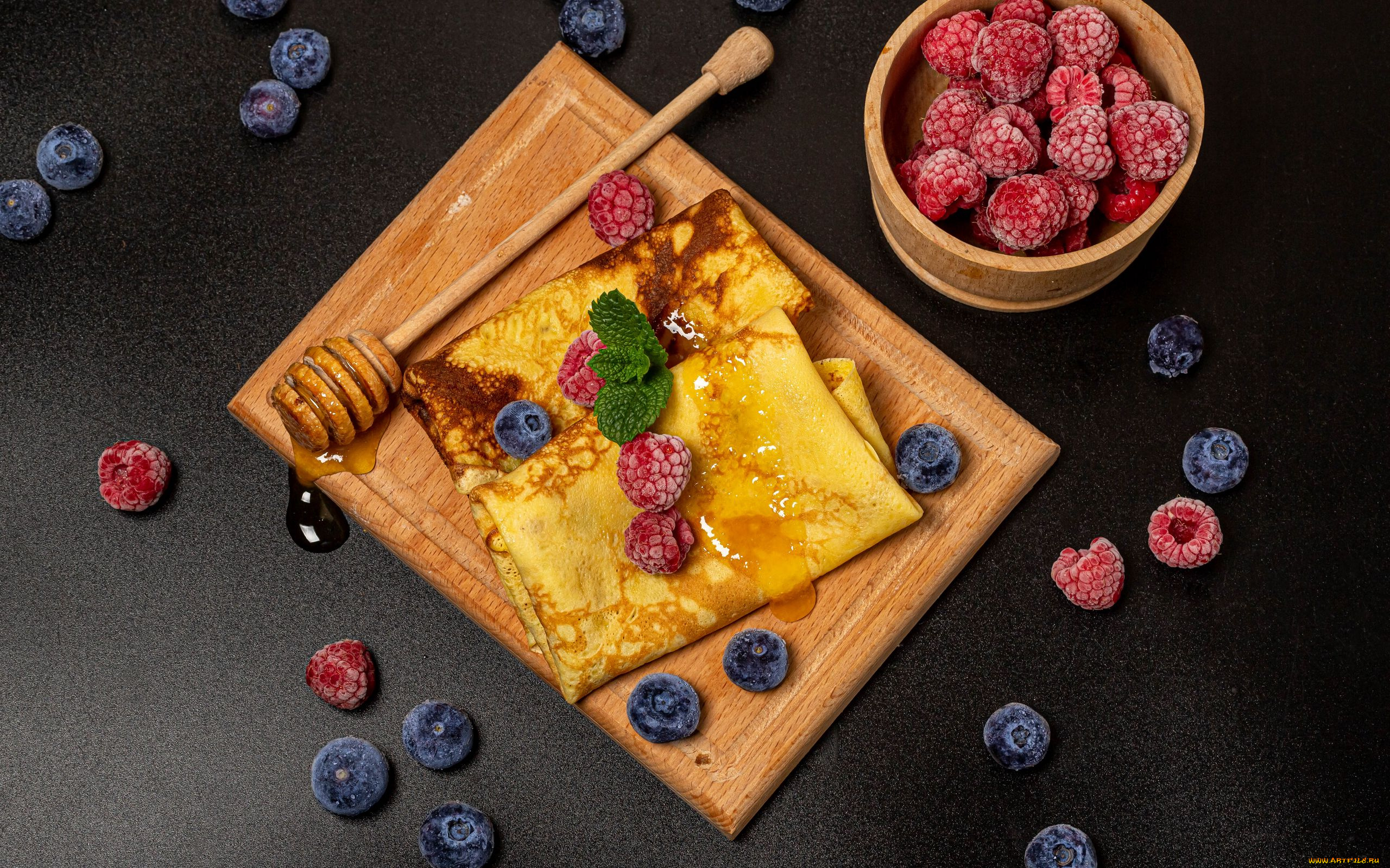 еда, блины, , оладьи, мед, малина, черника, мята