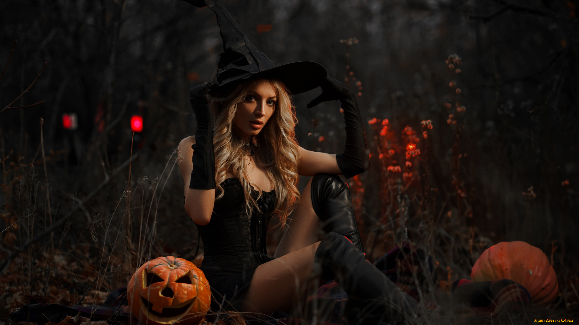 сексуальная, девушка, девушки, -, блондинки, , светловолосые, девушка, женщина, блондинка, светловолосая, сексуальная, модель, звезда, позирует, разная, обувь, верхняя, стильная, одежда, нижнее, эротическое, бельё, трусы, лифчик, колготки, чулки, аксессуары, макияж, и, множество, элементов, на, фотографии