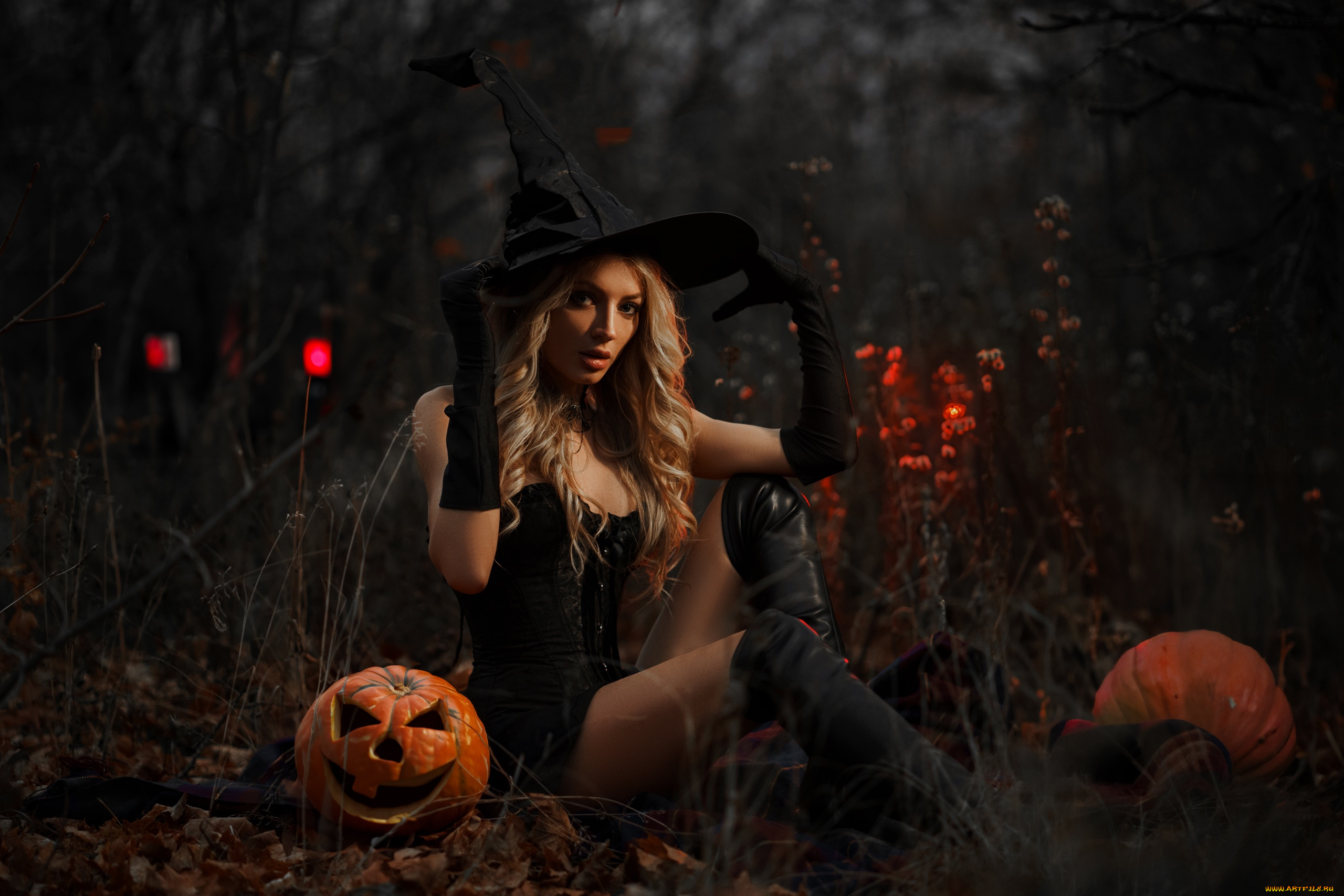 сексуальная, девушка, девушки, -, блондинки, , светловолосые, девушка, женщина, блондинка, светловолосая, сексуальная, модель, звезда, позирует, разная, обувь, верхняя, стильная, одежда, нижнее, эротическое, бельё, трусы, лифчик, колготки, чулки, аксессуары, макияж, и, множество, элементов, на, фотографии