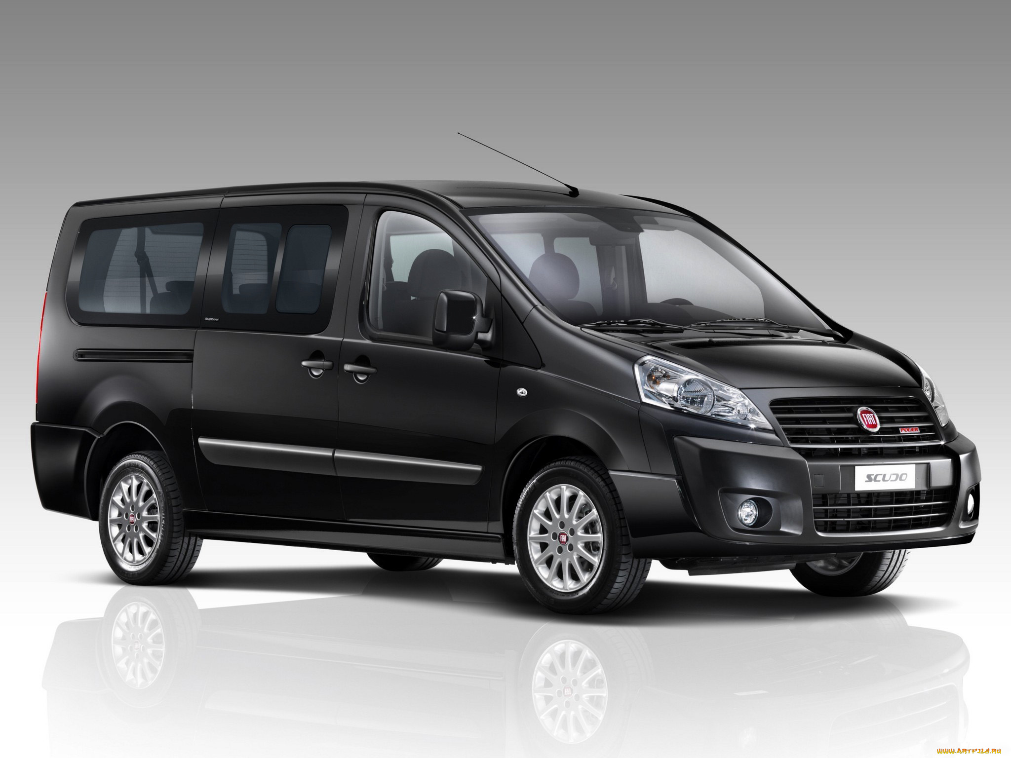 автомобили, fiat