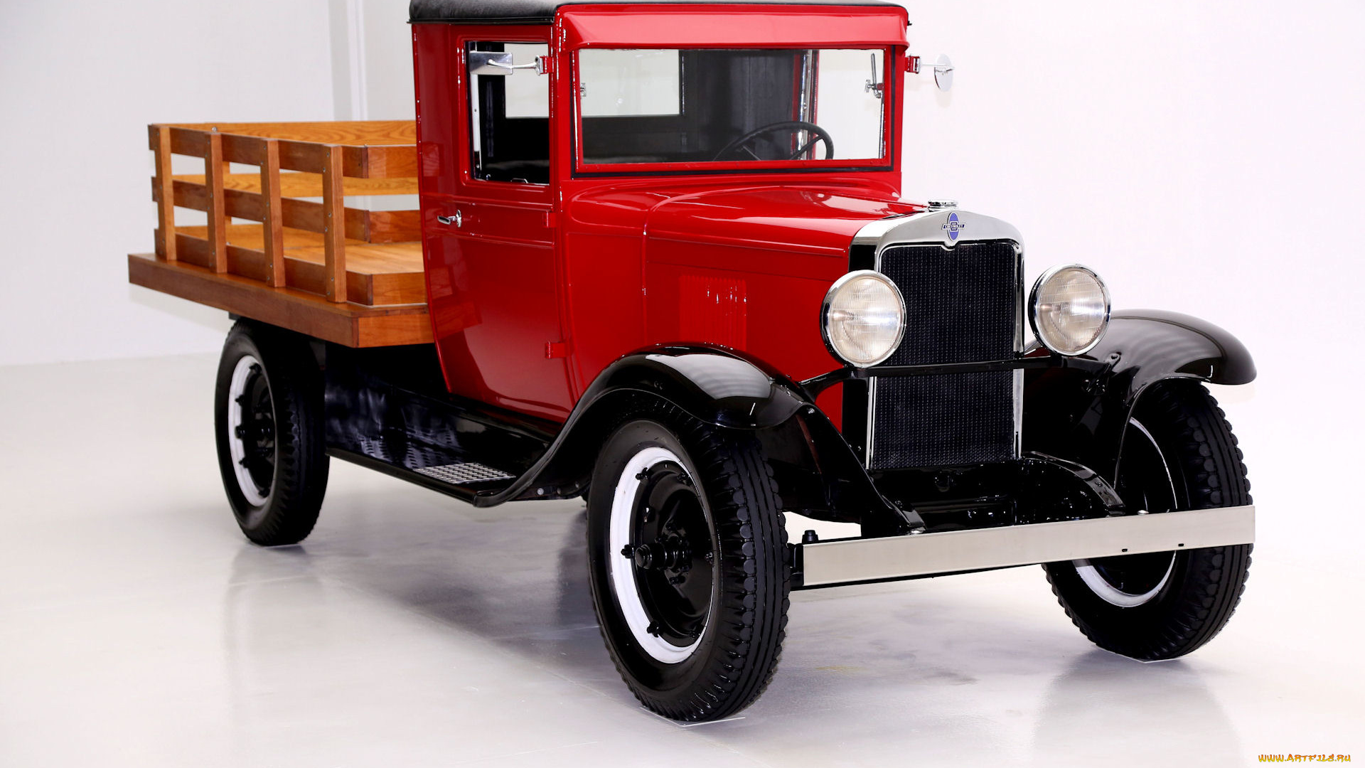 автомобили, грузовики