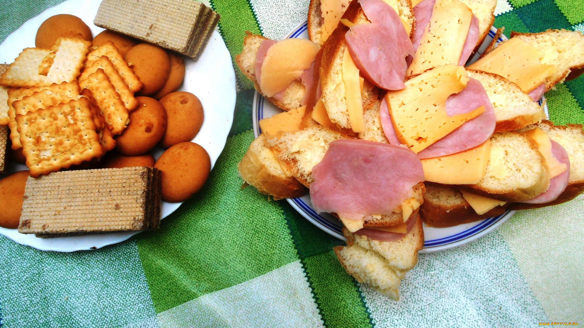 еда, бутерброды, , гамбургеры, , канапе, колбаса, сыр, пряники, хлеб, вафли