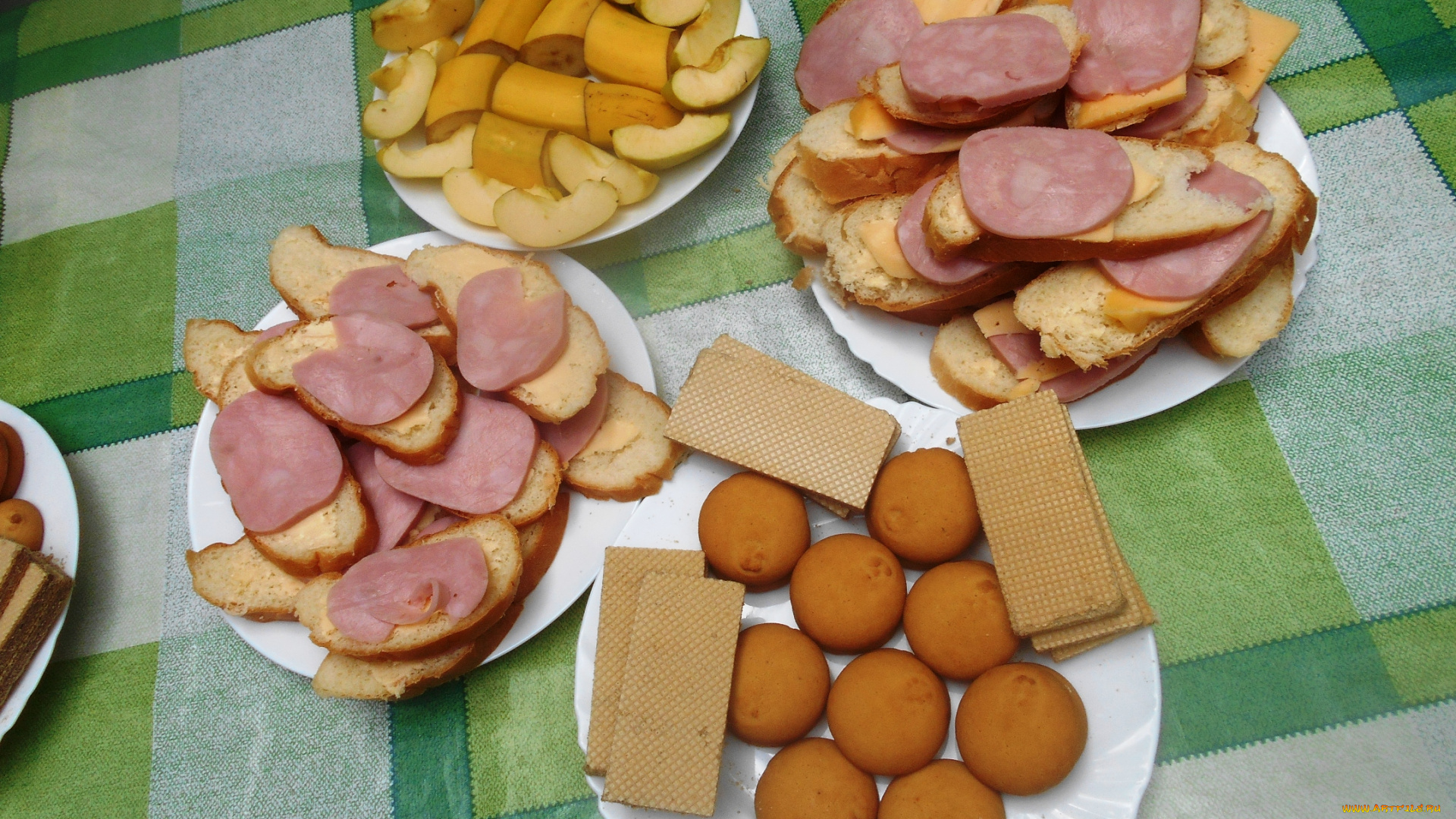 еда, бутерброды, , гамбургеры, , канапе, вафли, печенье, яблоки, хлеб, колбаса, сыр, бананы