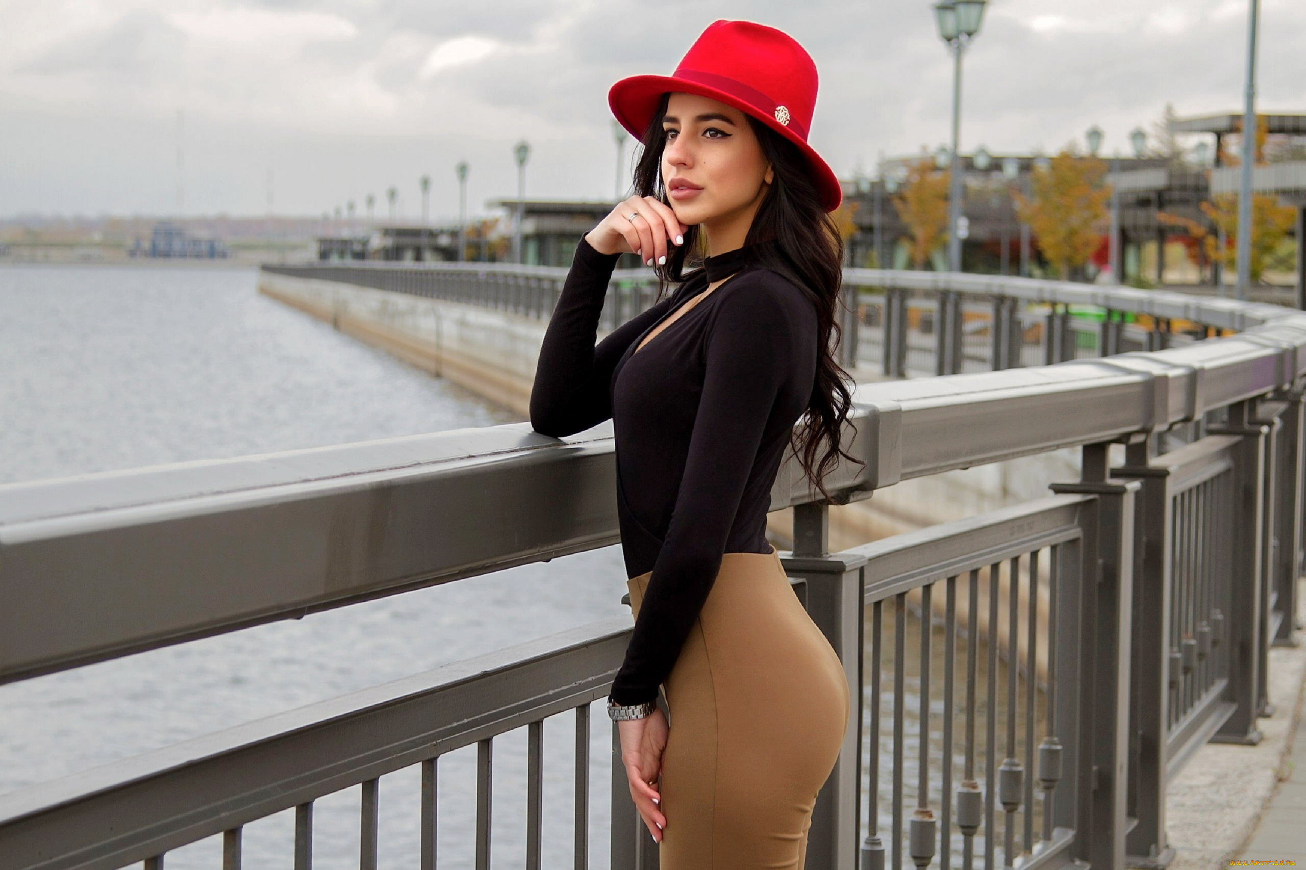девушки, -, брюнетки, , шатенки, река, мост, брюнетка, брюки, шляпа, victoria, baloyan
