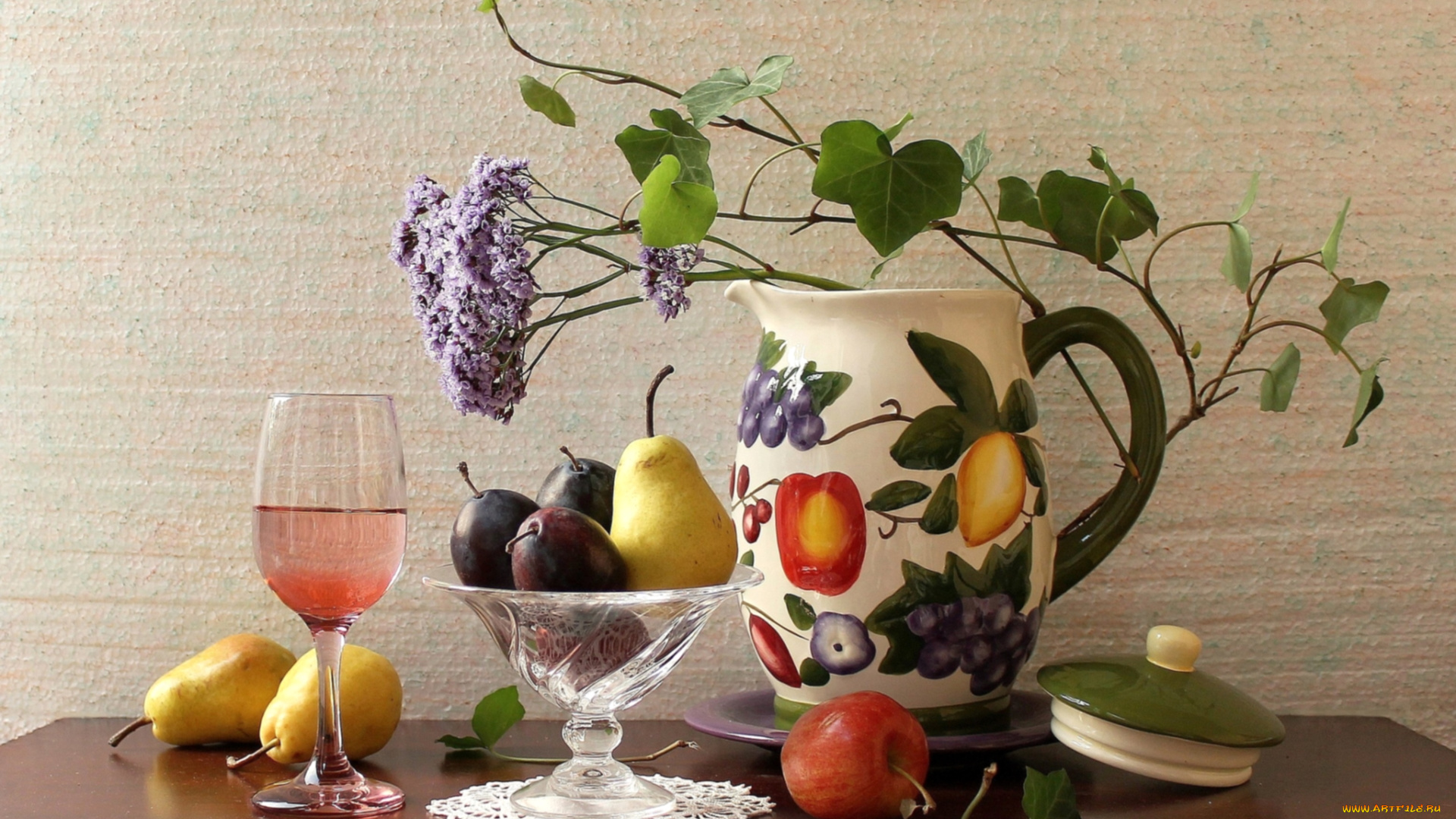 еда, натюрморт, бокал, сливы, яблоки, груши, кувшин