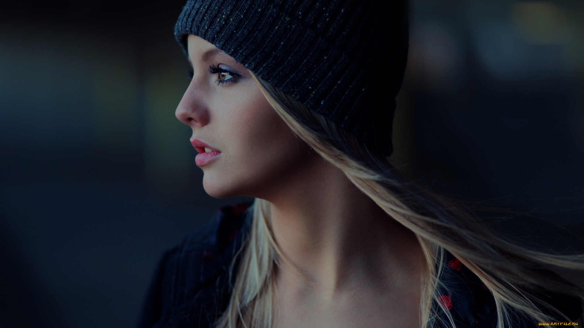 девушки, -unsort, , лица, , портреты, шапка, ресницы, девушка, блондинка, профиль, взгляд