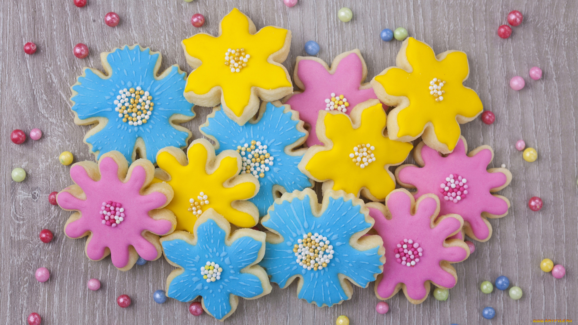 еда, пирожные, , кексы, , печенье, выпечка, flowers, печенье, цветы, heart, blue, sweet, cookies, тарелка, сердце, бабочка, сладкое, глазурь, бусинки, сахар