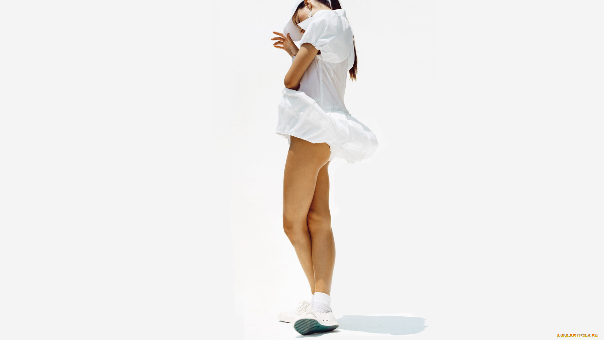 девушки, isabeli, fontana, тенниска, модель, изабели, фонтана, ветер, юбка, кепка