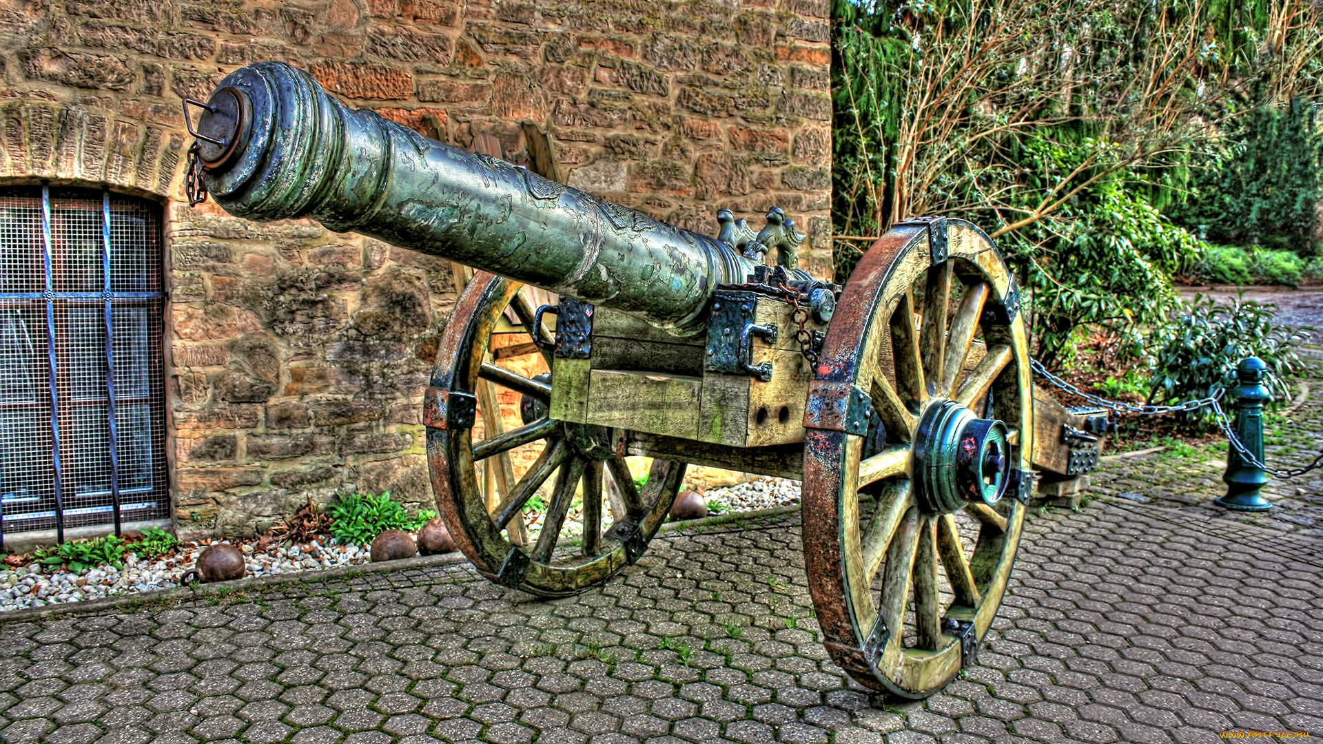 старинная, пушка, оружие, пушки, ракетницы, плитка, цепь, здание