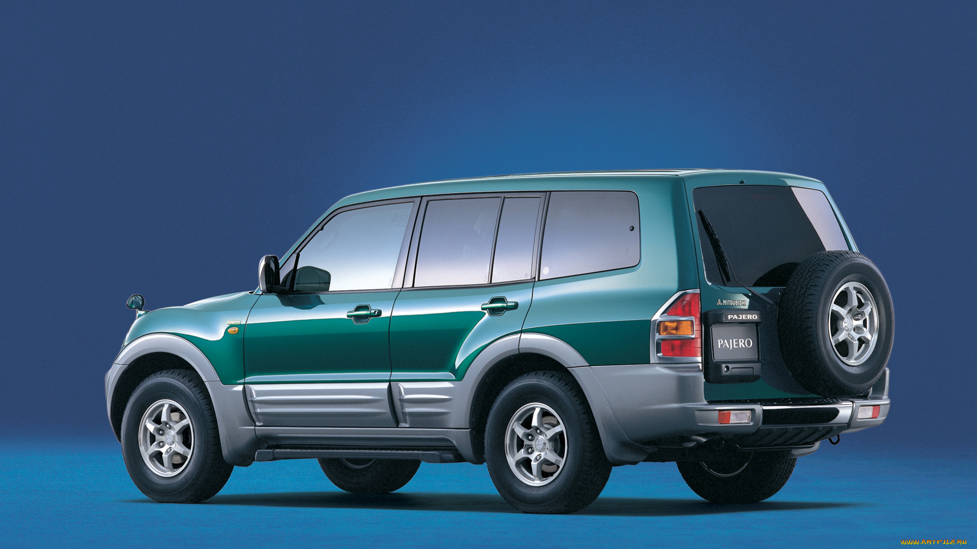 автомобили, mitsubishi