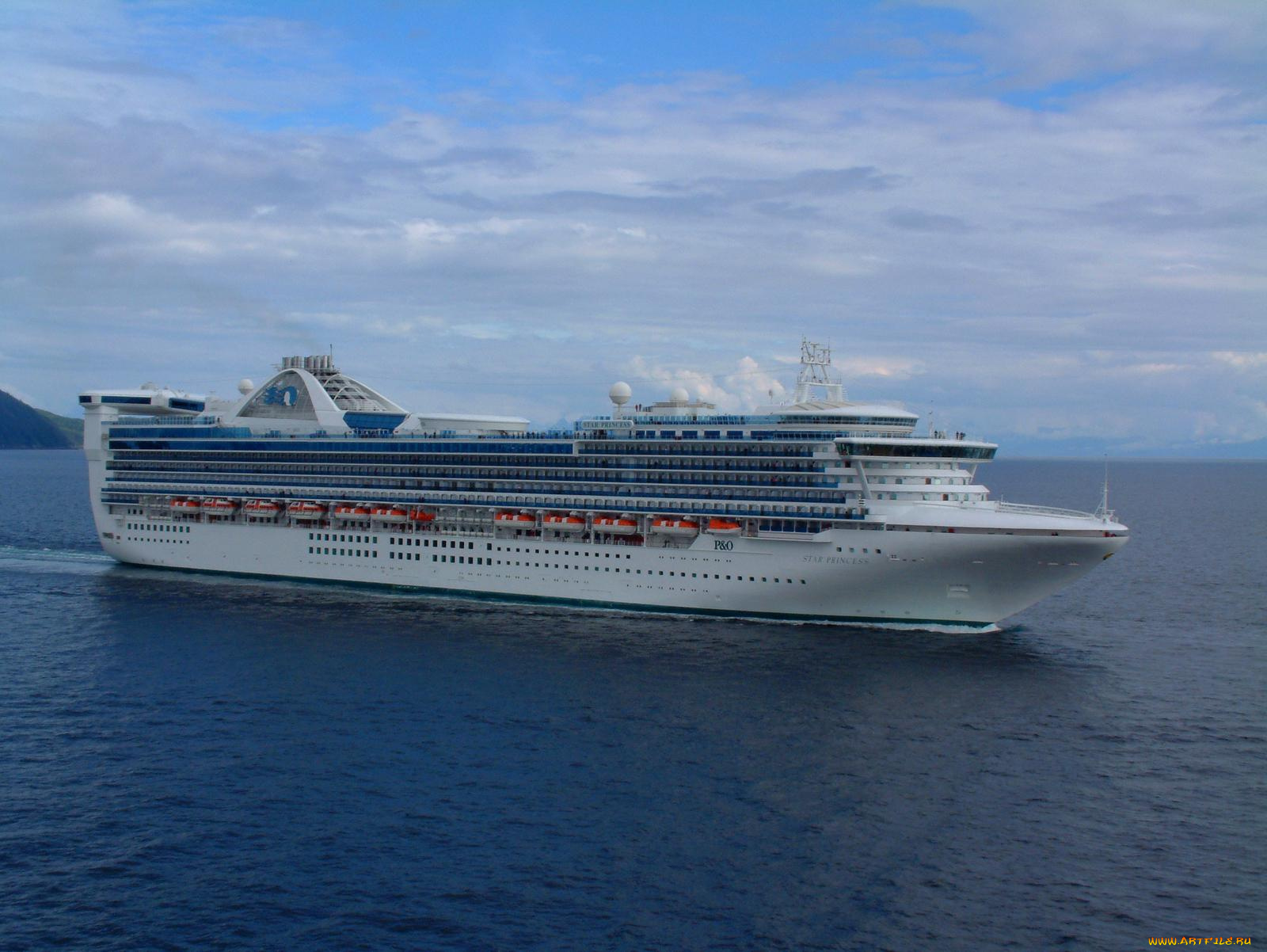 корабли, лайнеры