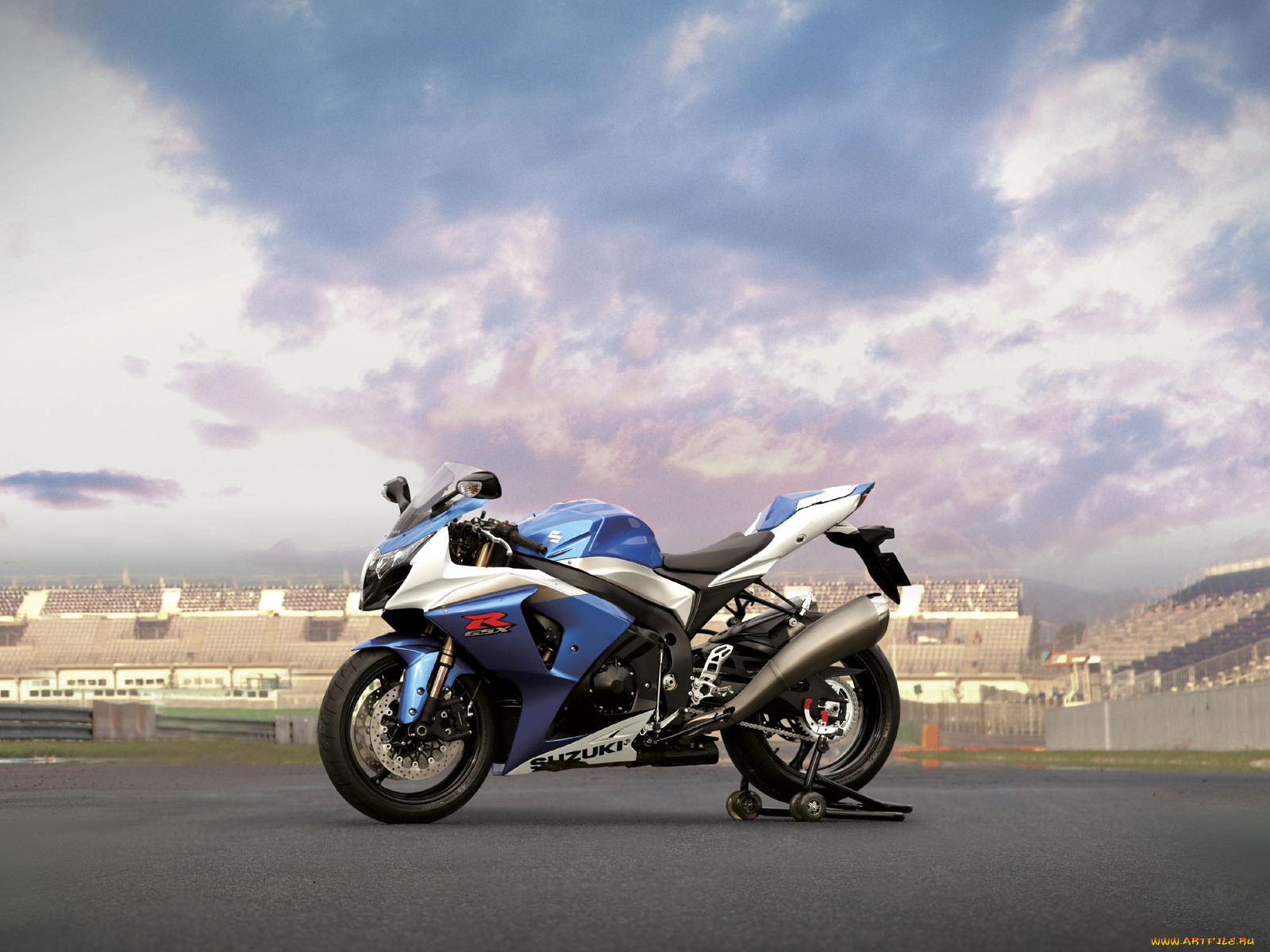 мотоциклы, suzuki