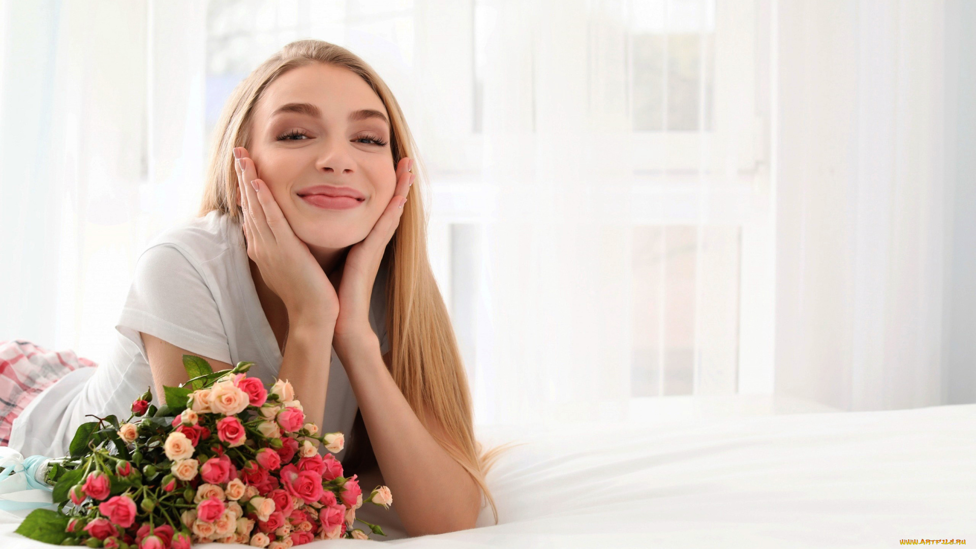 девушки, -, блондинки, , светловолосые, розы, блондинка, поза, улыбка