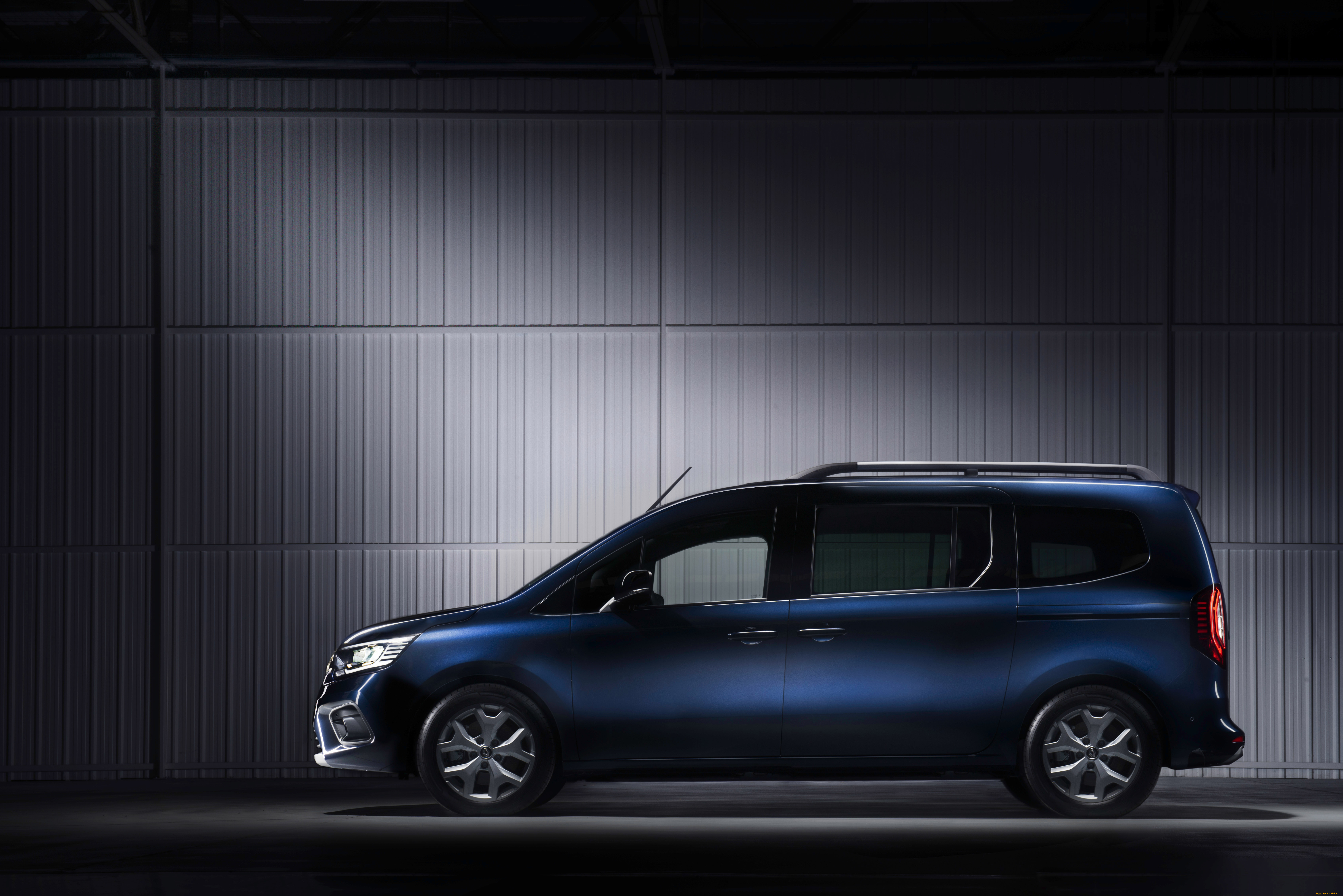 автомобили, renault