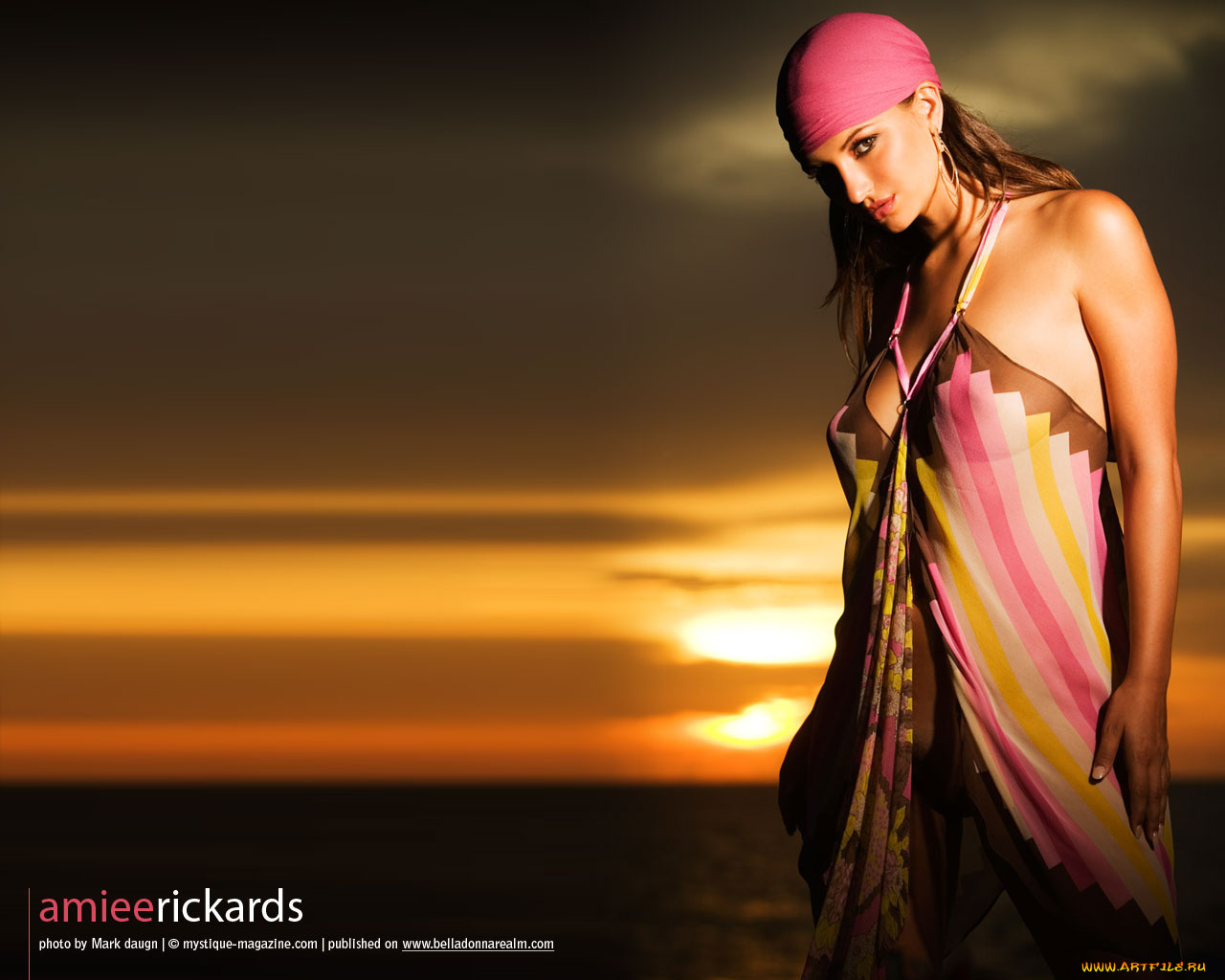 Amiee, Rickards, девушки