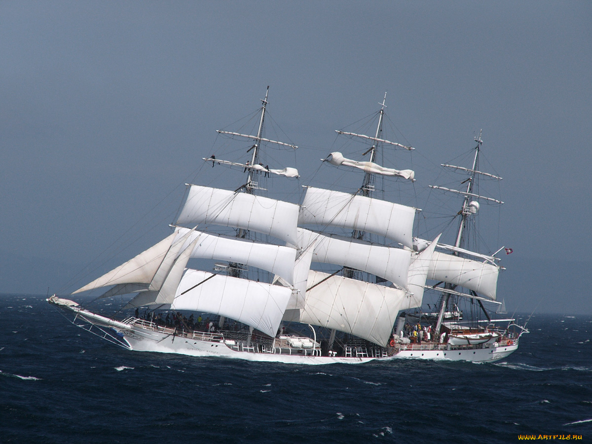 корабли, парусники