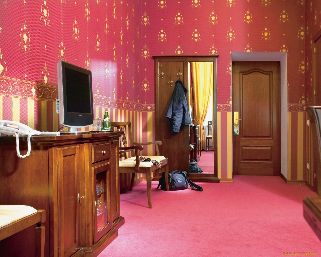 интерьер, холлы, лестницы, корридоры