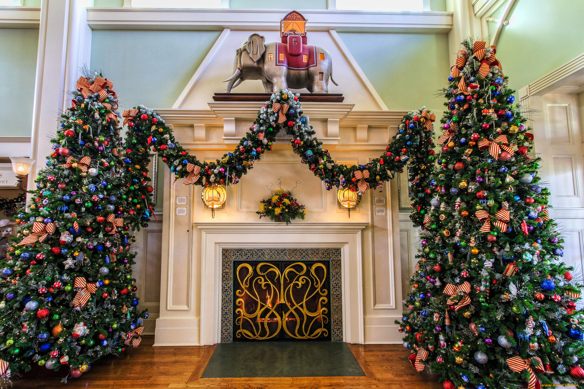праздничные, Ёлки, камин, гирлянда, ёлки