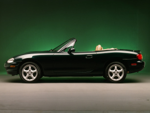 Картинка автомобили mazda