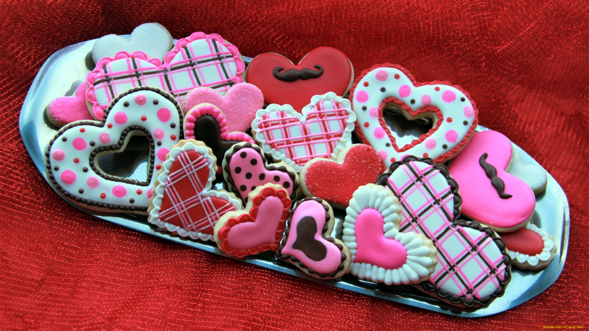 праздничные, угощения, печенье, сердечки, ассорти