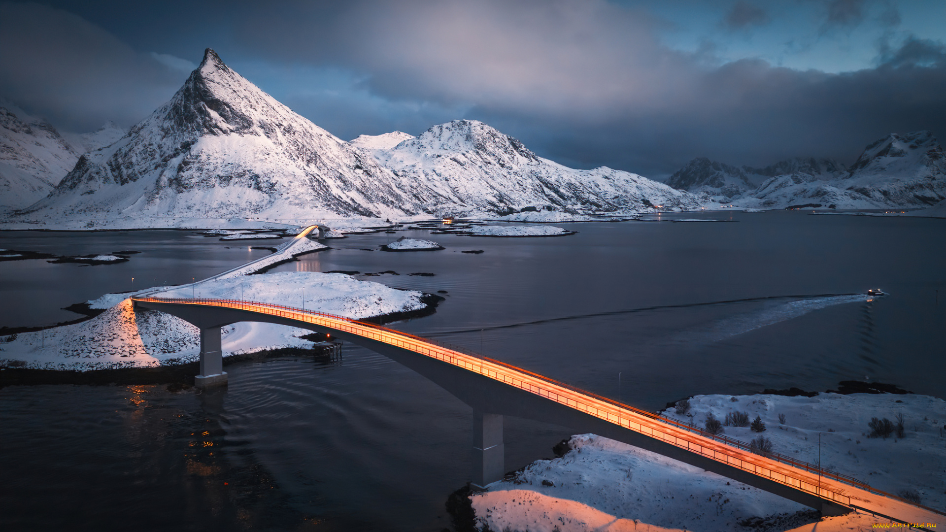 лофотенские, острова, города, лофотенские, острова, , норвегия, трасса, горы, снег, зима, траффик