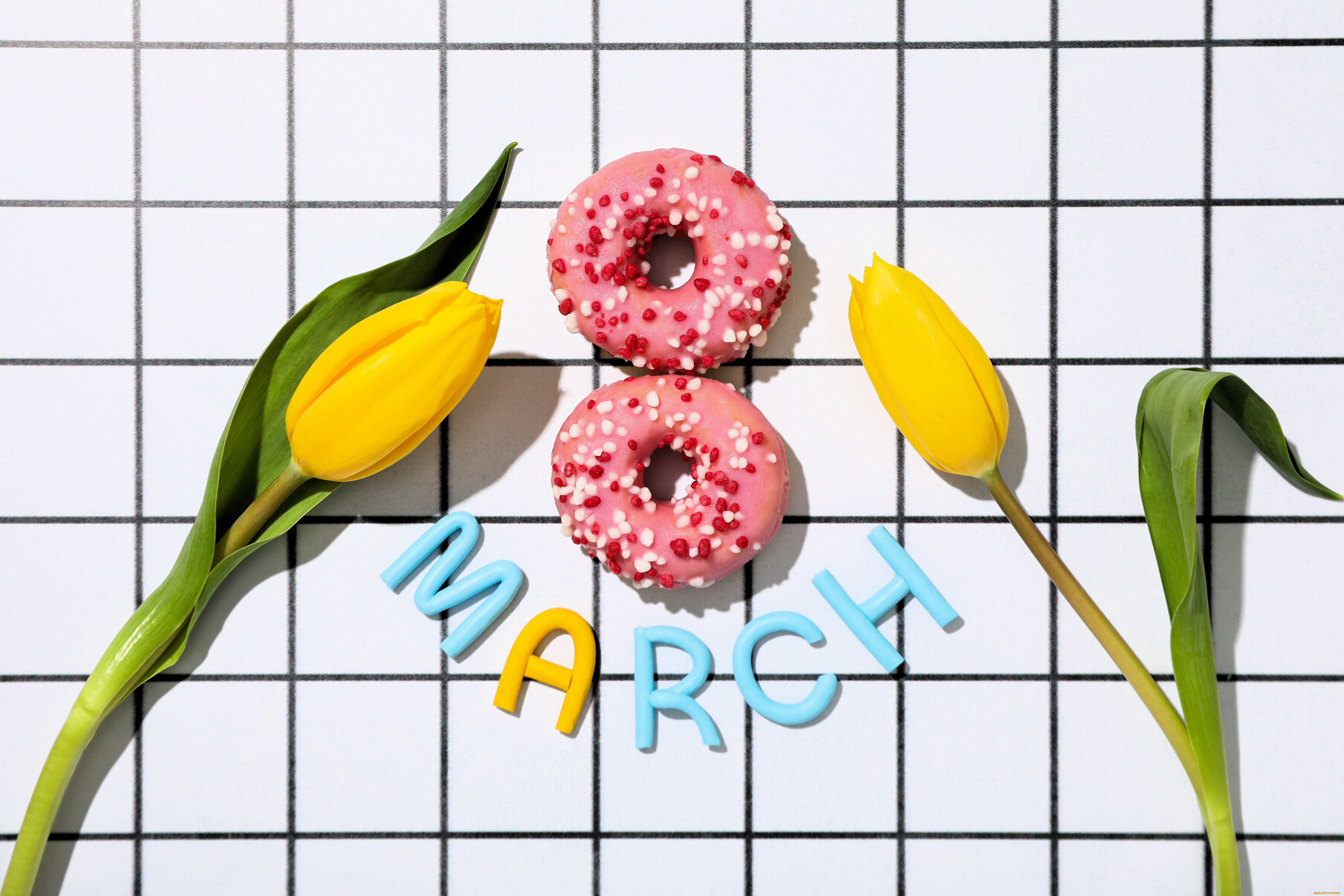 праздничные, международный, женский, день, -, 8, марта, тюльпаны, цифра, пончики