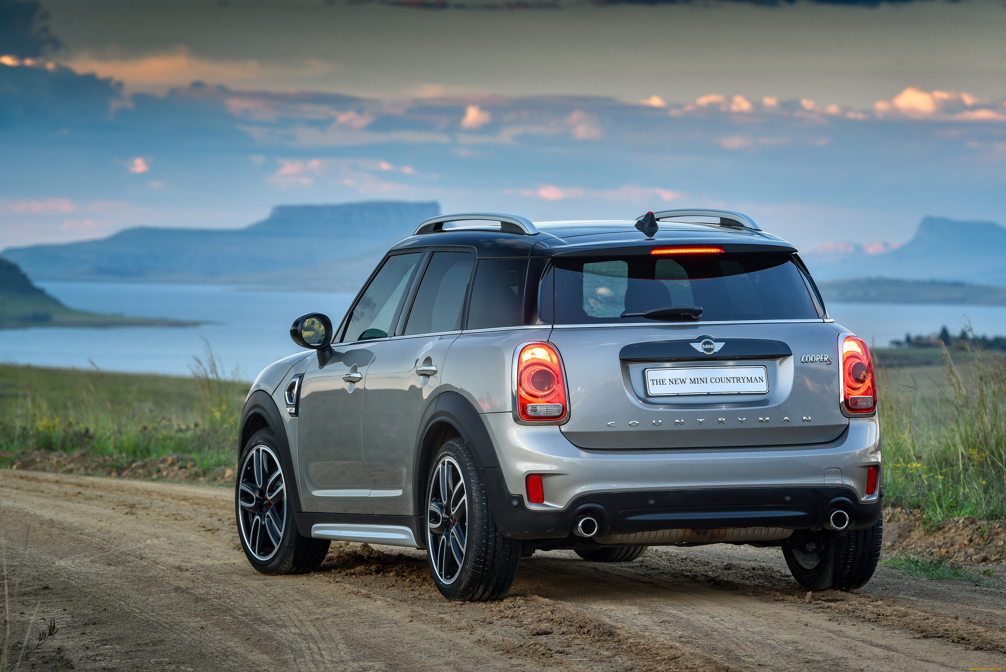 автомобили, mini