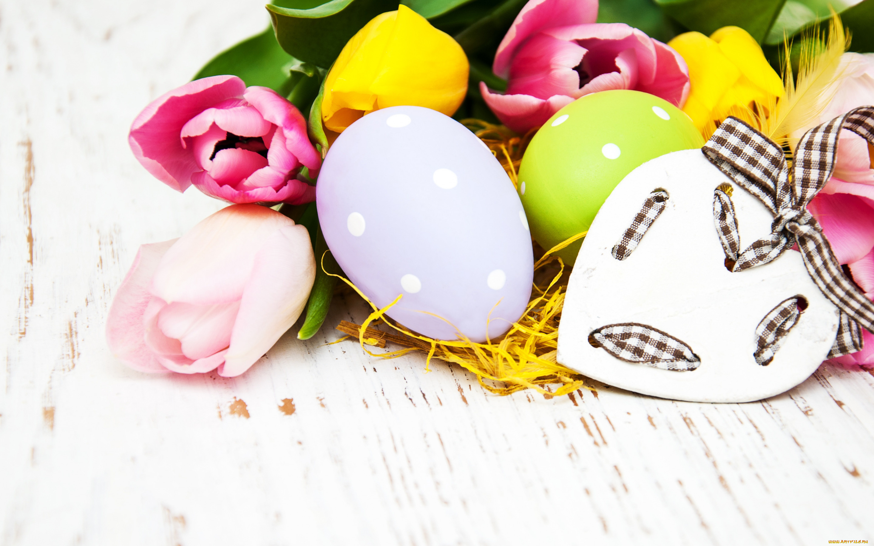 праздничные, пасха, цветы, яйца, colorful, тюльпаны, happy, heart, wood, pink, flowers, tulips, easter, purple, eggs, decoration