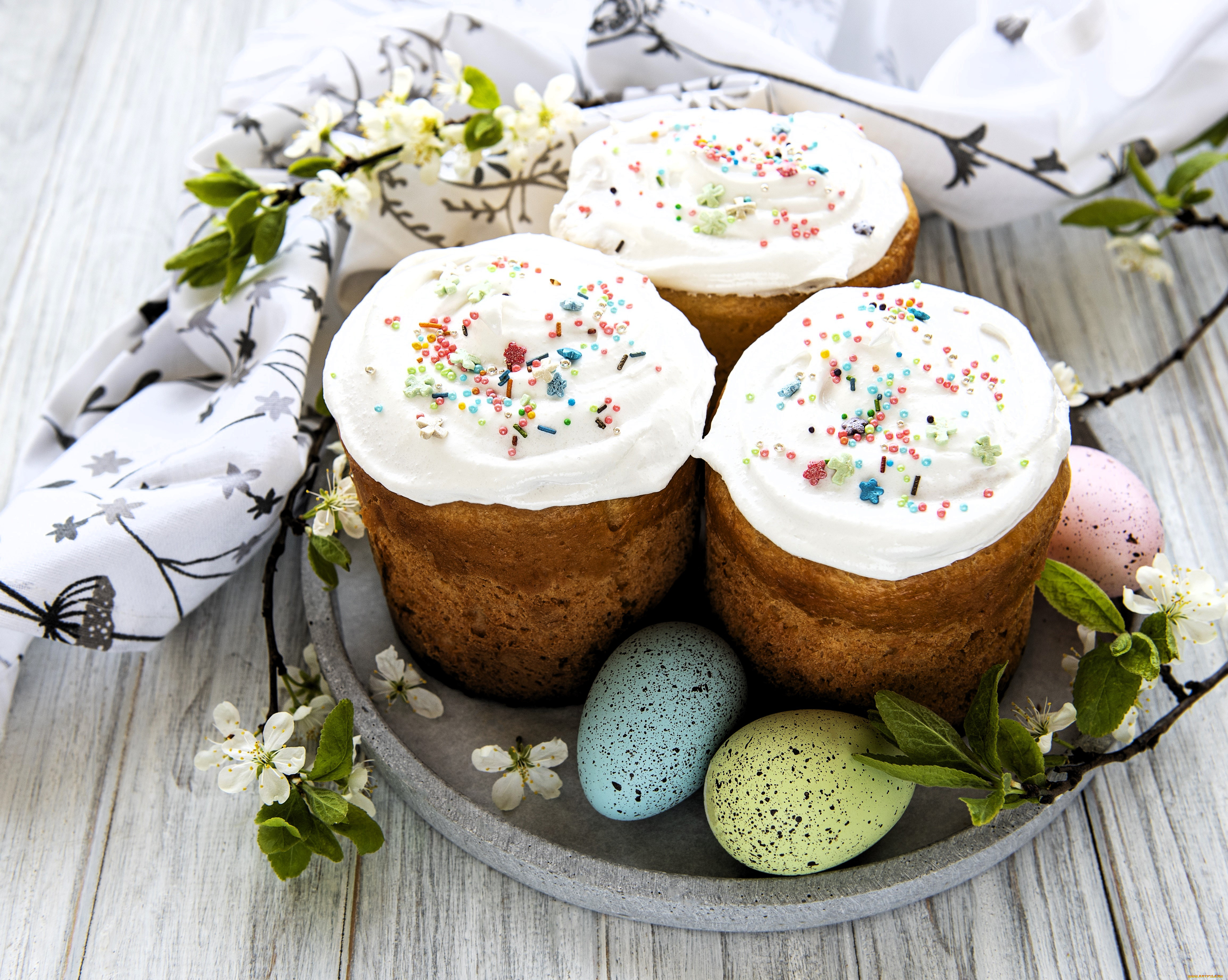праздничные, пасха, куличи, тарелка, полотенце, ветки, цветение, яйца