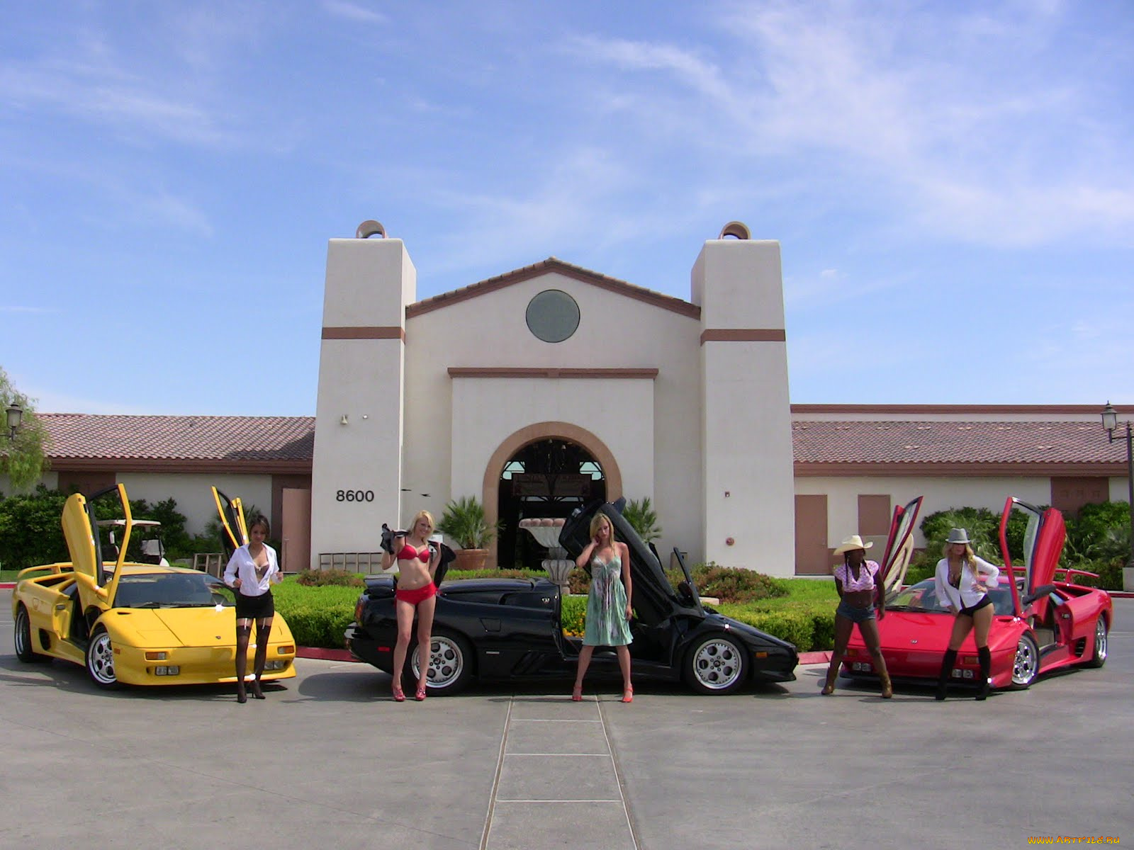 автомобили, авто, девушками