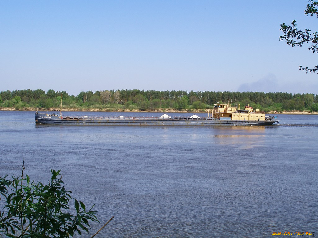 корабли, баржи