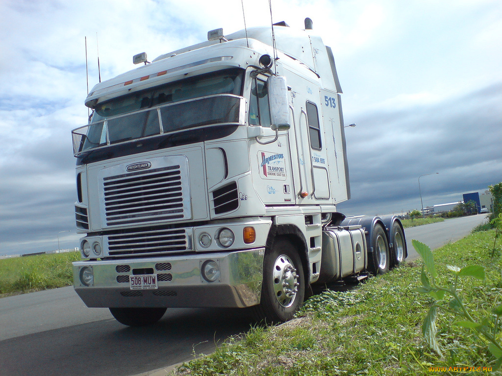 автомобили, freightliner