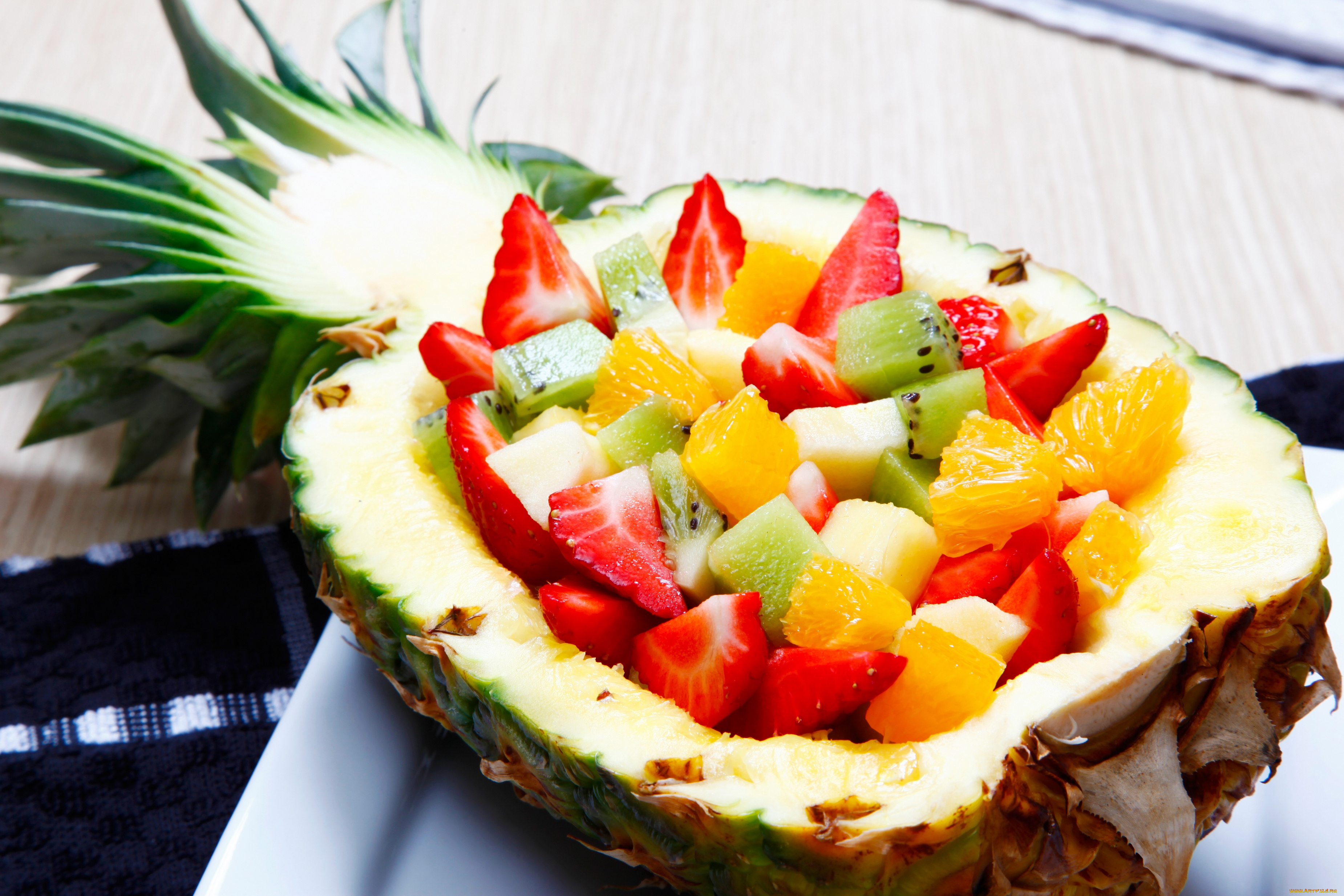 еда, мороженое, , десерты, фруктовый, салат, фрукты, десерт, ананас, клубника, ягоды