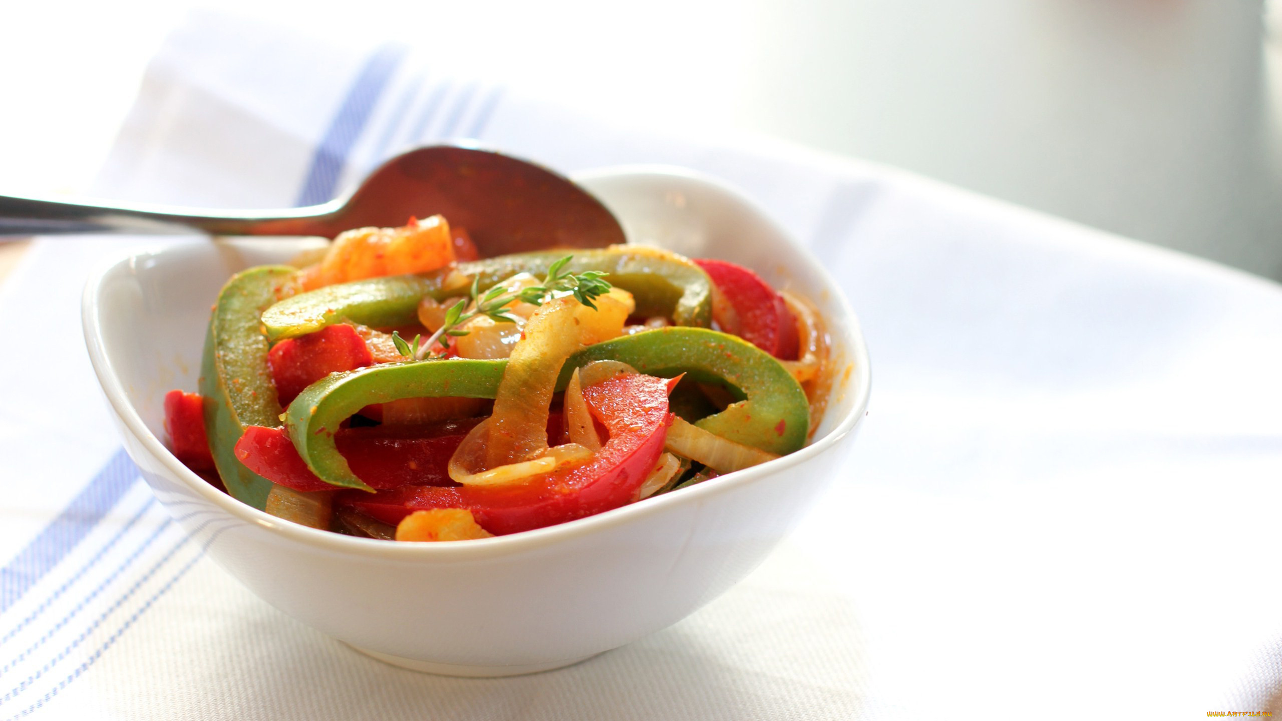 еда, салаты, , закуски, лук, перец, розмарин