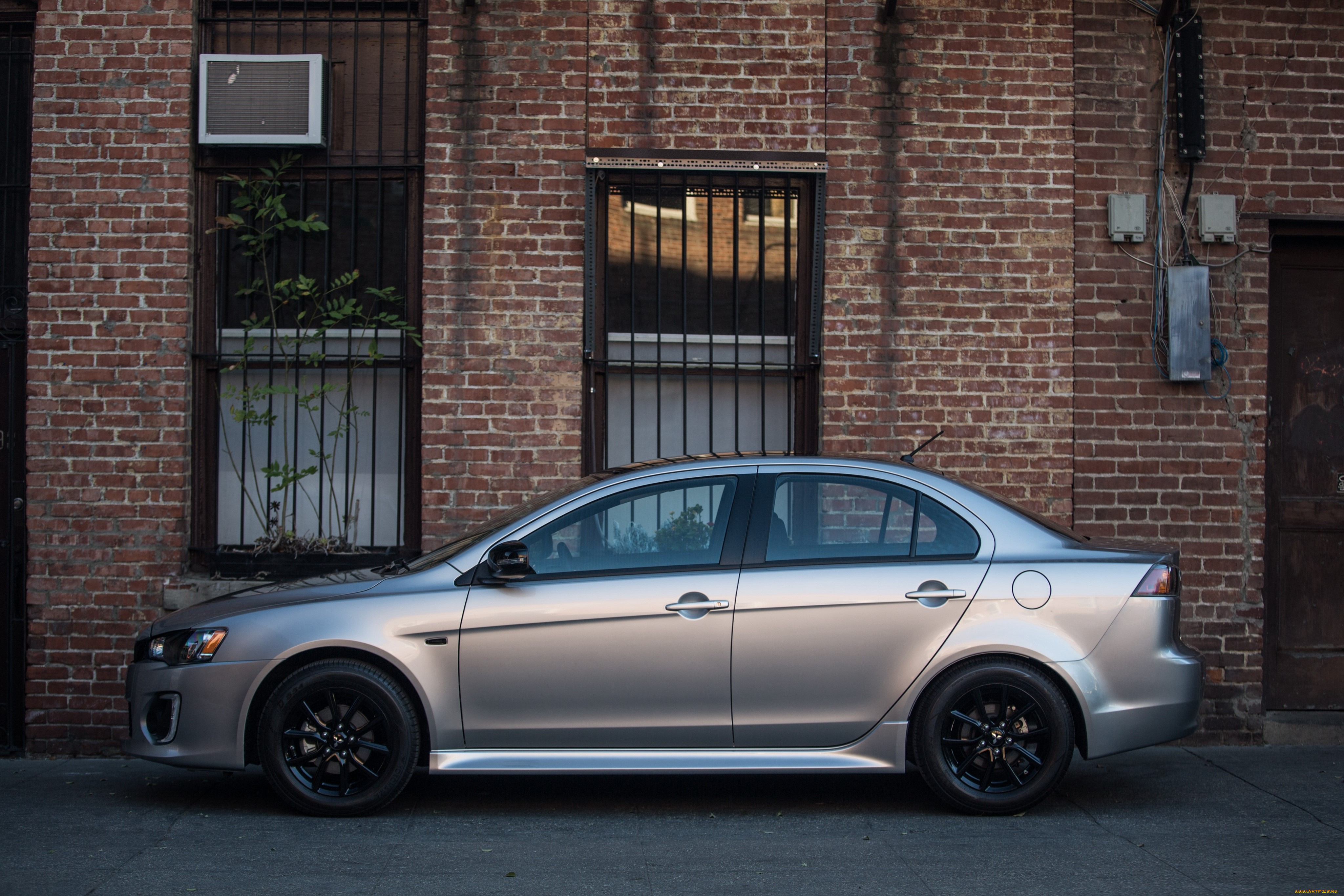 автомобили, mitsubishi