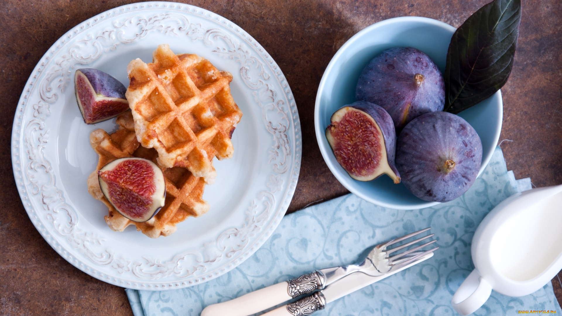 еда, блины, , оладьи, нож, инжир, вилка, вафли, десерт