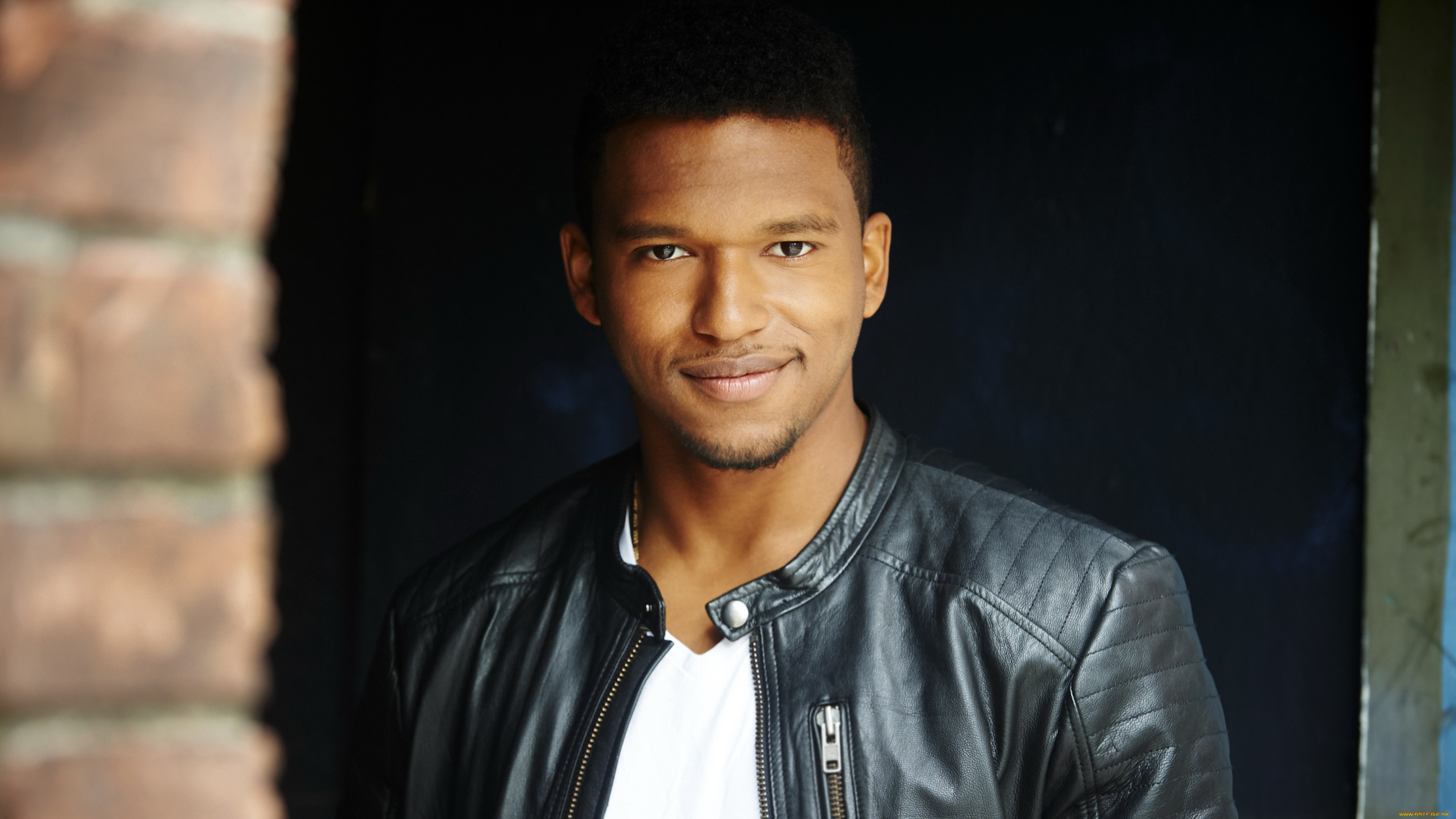 мужчины, lovell, adams-gray, lovell, adams-gray, улыбка, актер, куртка