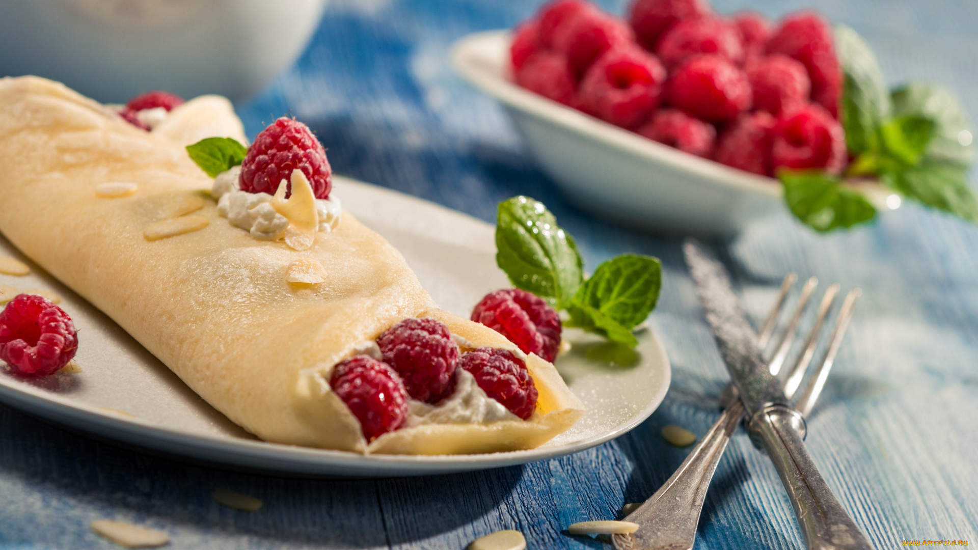 еда, блины, оладьи, блинчик, малина, ягоды