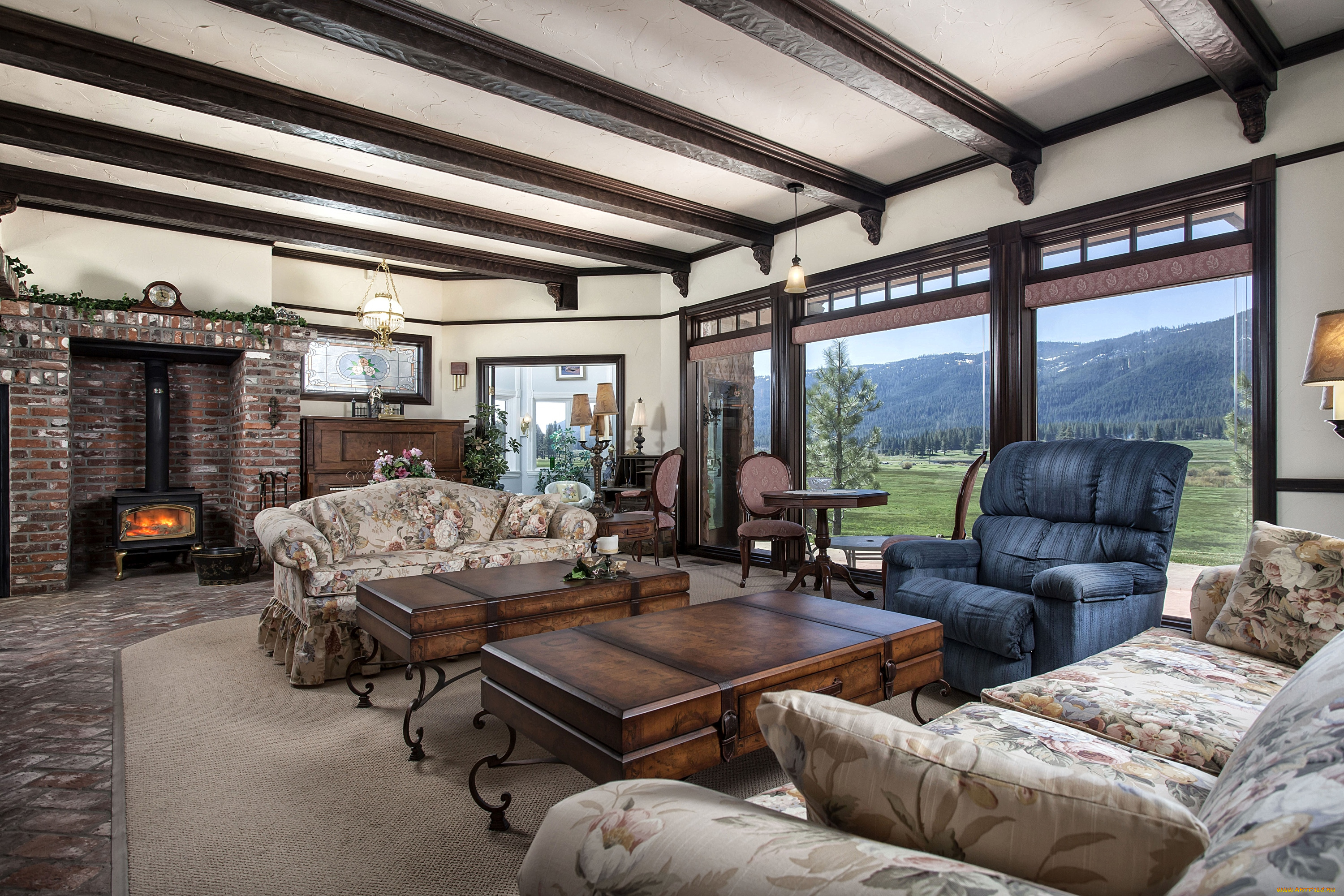 интерьер, гостиная, столы, кресло, диваны