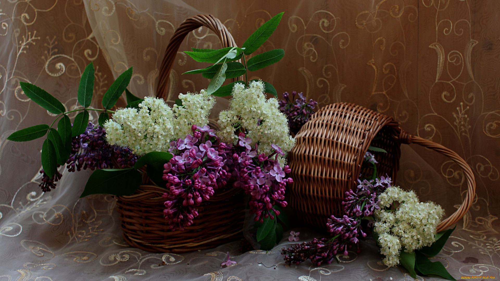 цветы, разные, вместе, весна, натюрморт, рябина, сирень