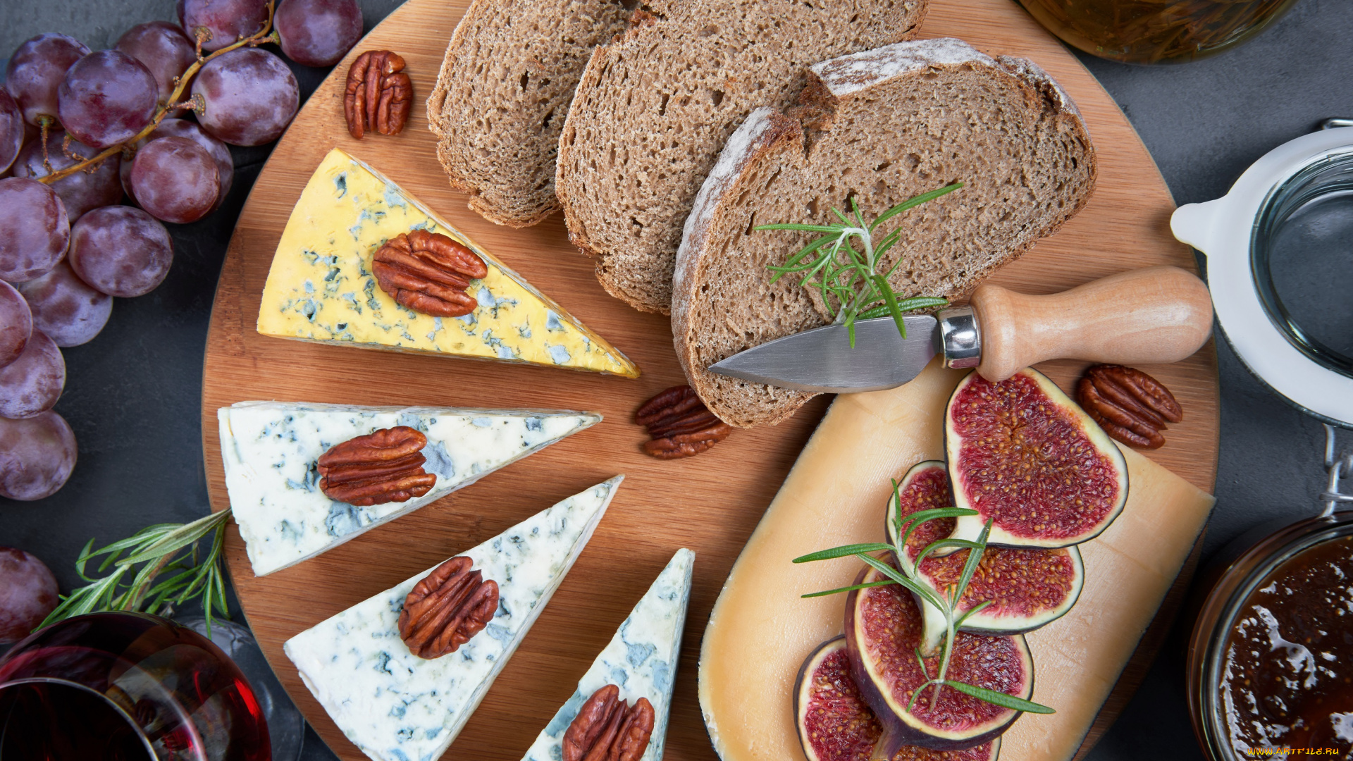 еда, сырные, изделия, хлеб, виноград, орехи, сыр, инжир, зелень