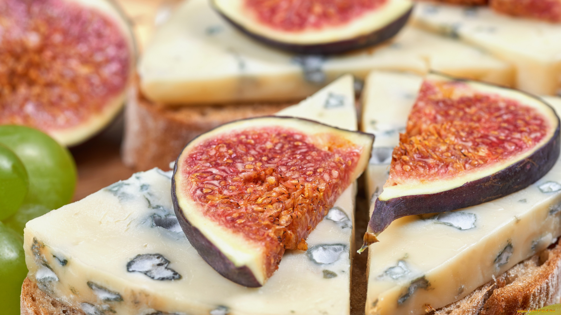 еда, сырные, изделия, орехи, зелень, инжир, хлеб, сыр, виноград