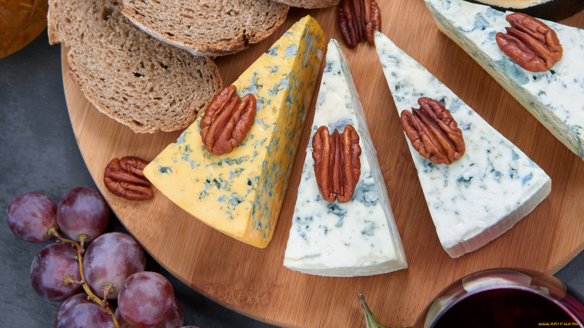 еда, сырные, изделия, сыр, орехи, хлеб, виноград, зелень, инжир