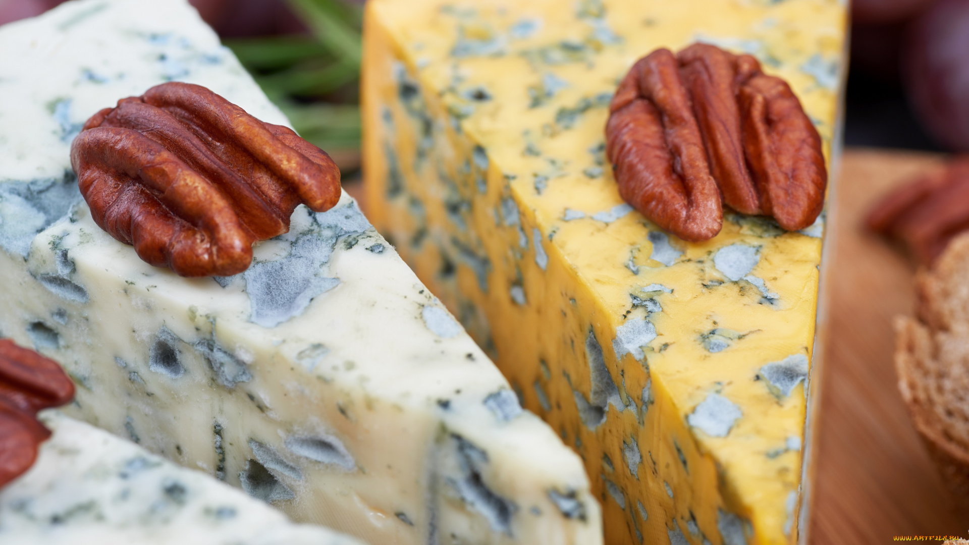 еда, сырные, изделия, сыр, треугольник, кусок, орехи