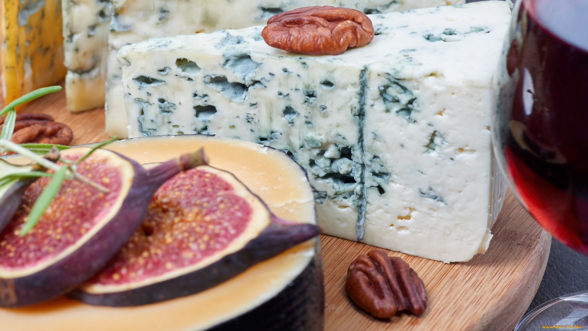 еда, сырные, изделия, виноград, орехи, зелень, инжир, сыр, хлеб