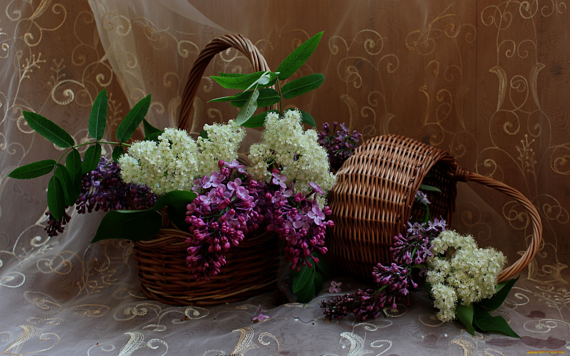 цветы, разные, вместе, весна, натюрморт, рябина, сирень