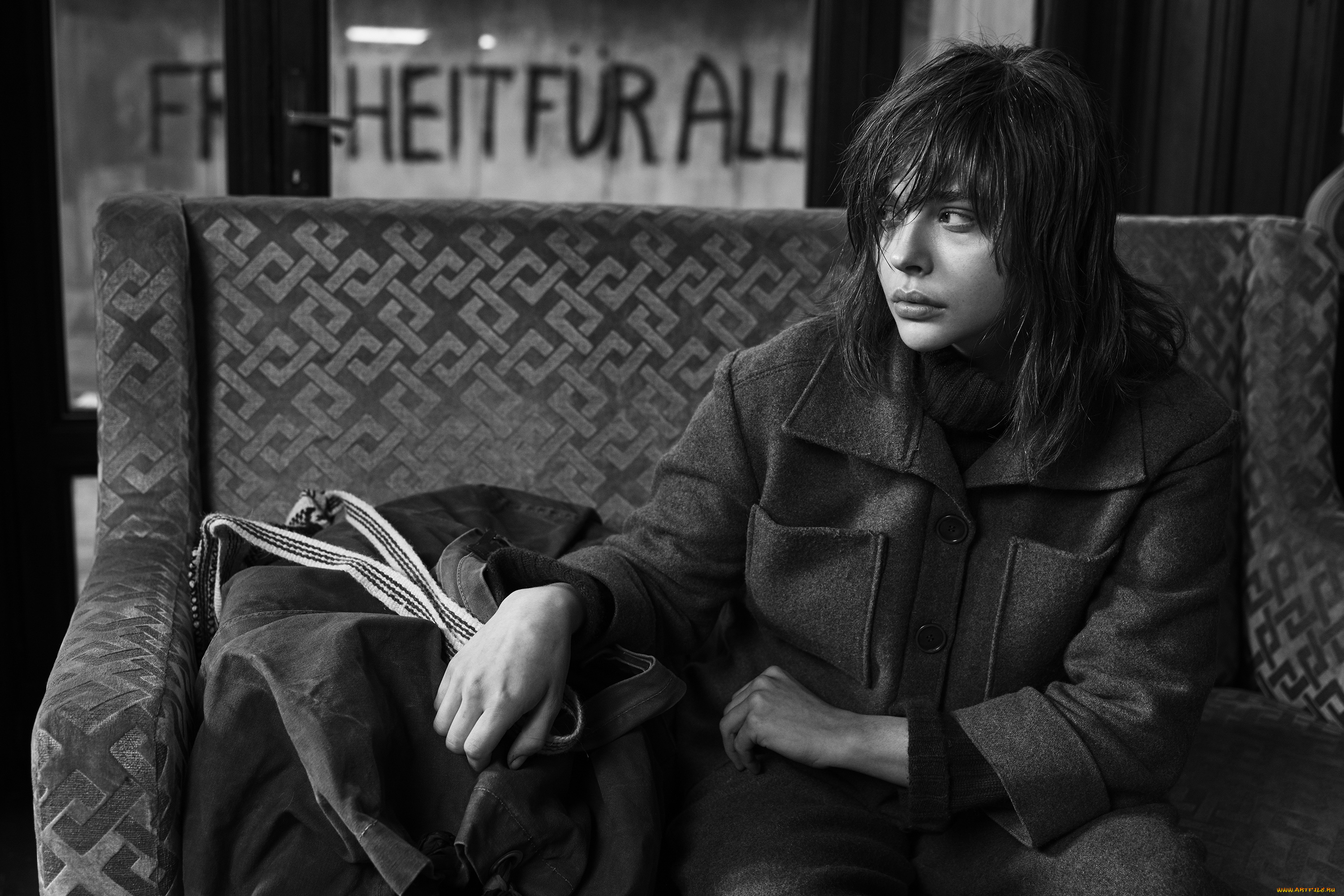 suspiria, , 2018, кино, фильмы, cуспирия, хлоя, грейс, морец, chloe, grace, moretz, patricia, ужасы, фэнтези, триллер, драма, детектив