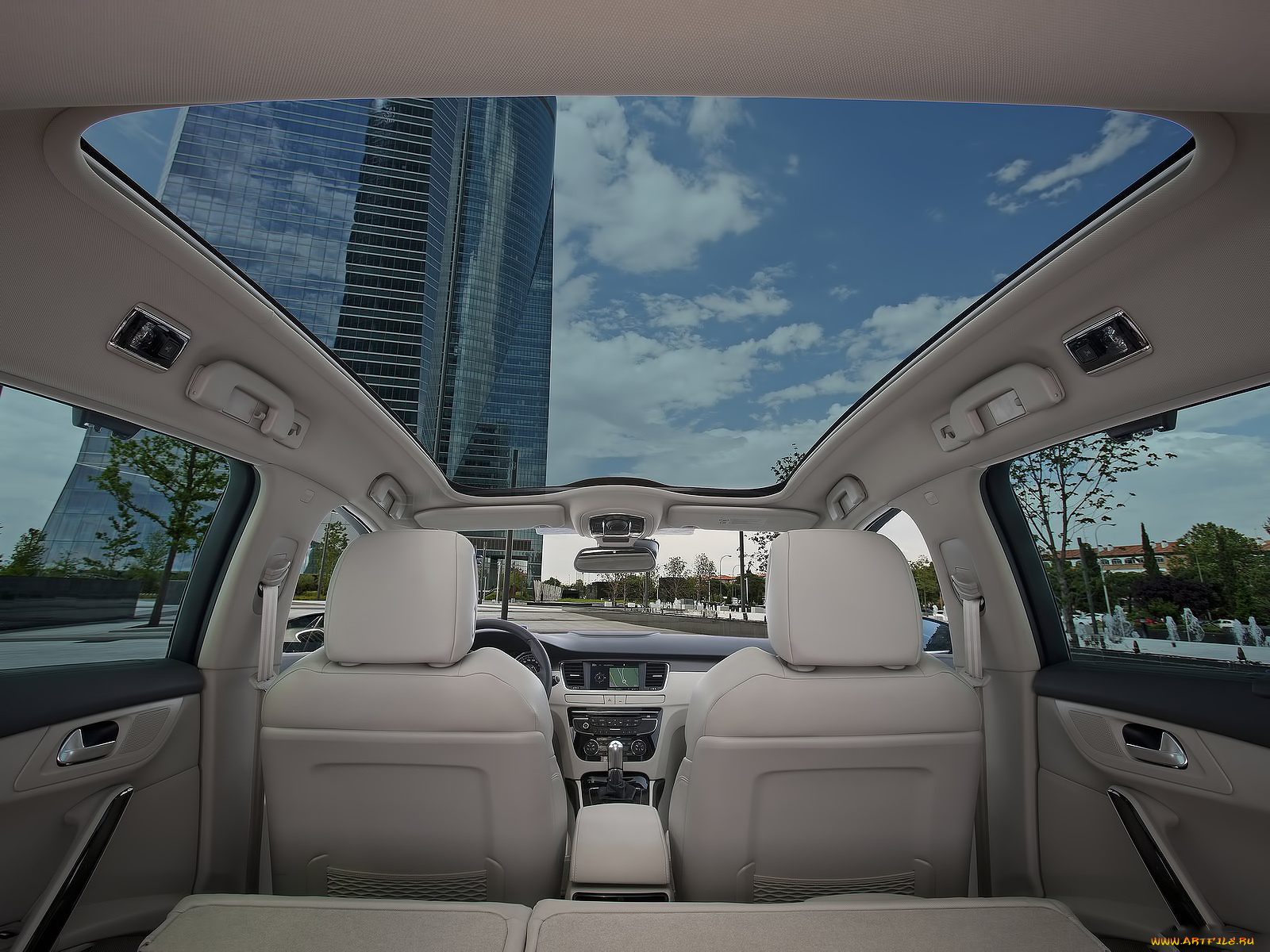 автомобили, интерьеры